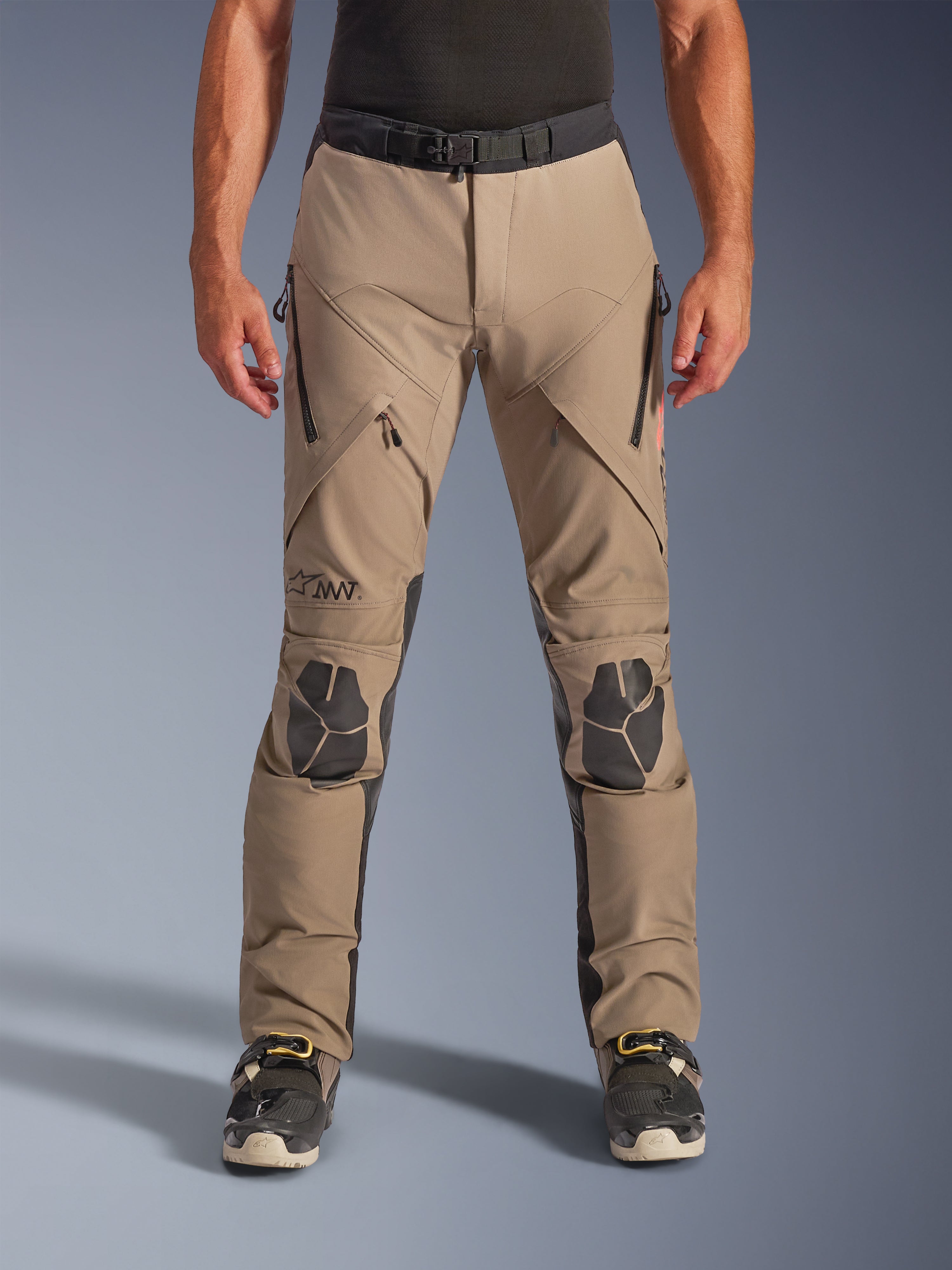 AMT-8 Stretch Drystar® XF - Motorcycle Pants | Alpinestars®