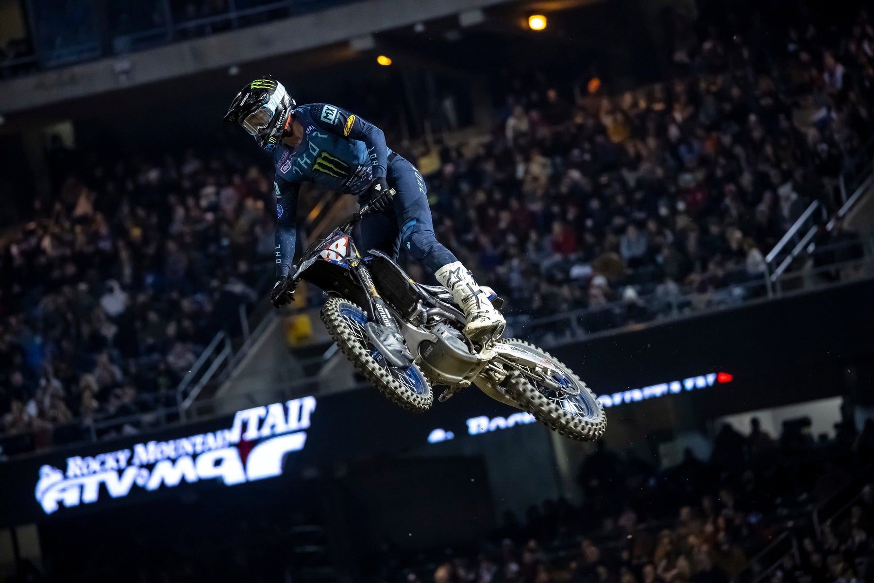 DOMINANT CHRISTIAN CRAIG EDGES HUNTER LAWRENCE TO 250SX WEST SUCCESS IN OAKLAND