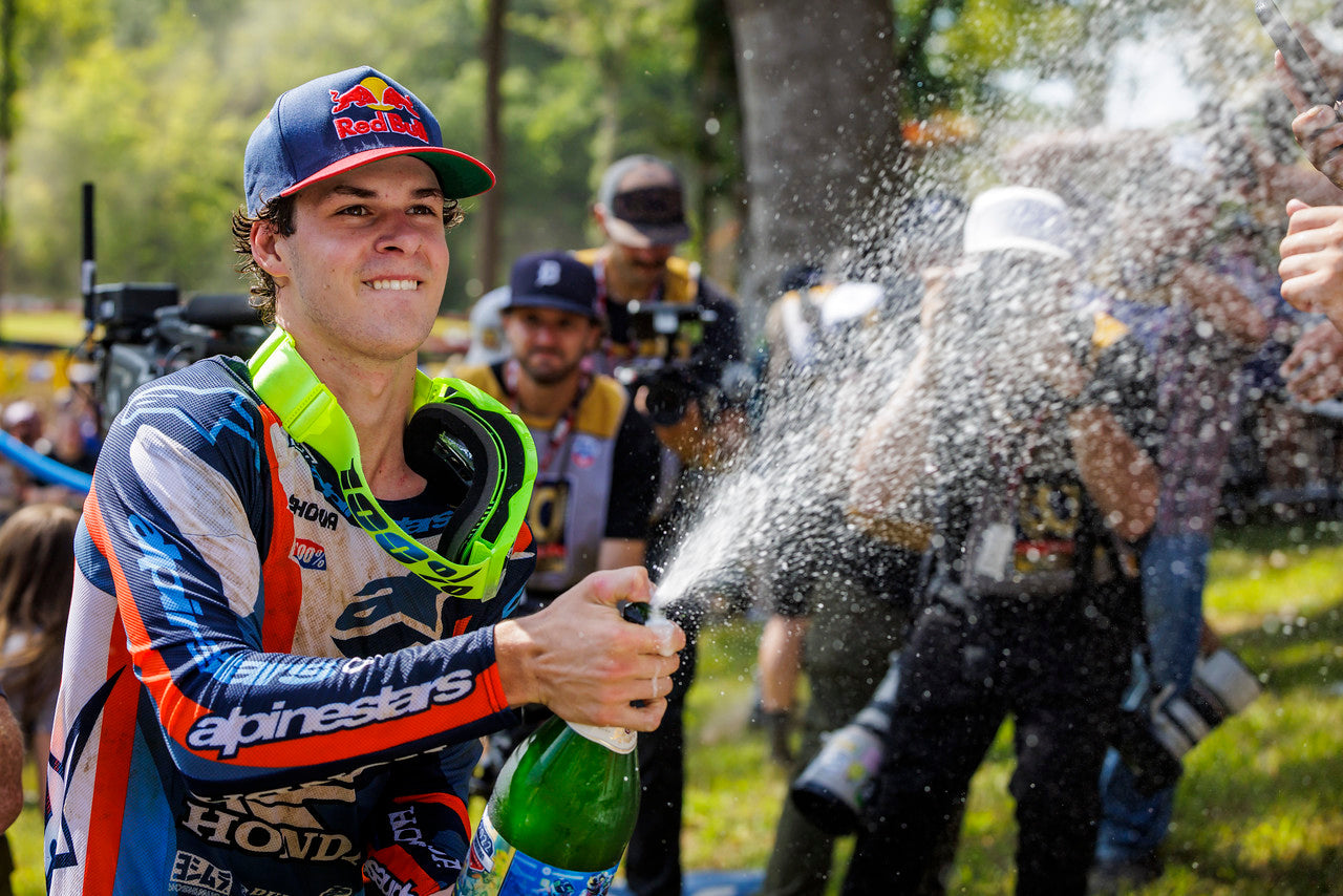 JETT LAWRENCE MOVES A STEP CLOSER TO AMA 250 PRO MOTOCROSS GLORY AFTER OVERALL VICTORY IN ALPINESTARS 1-2 FINISH WITH HUNTER LAWRENCE SECOND AT IRONMAN, IN