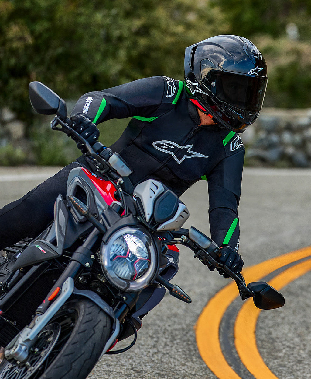 Racing and Sport Jackets: Leather or Textile | Alpinestars 