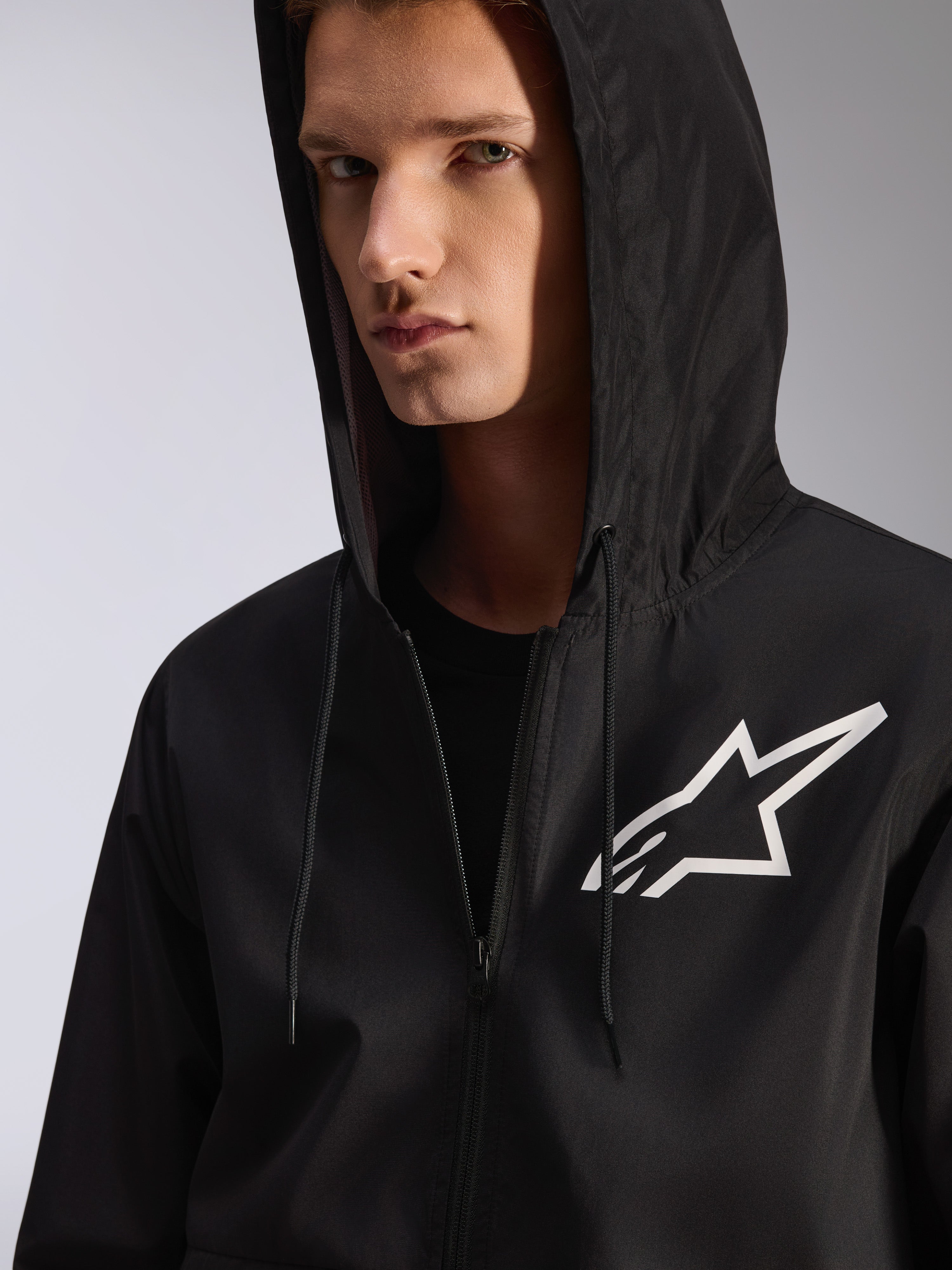 Speeder Chromium Windbreak - Black Sportswear Jacket | Alpinestars®