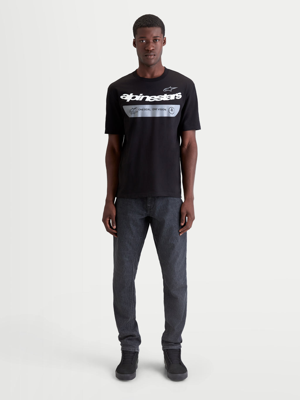 Alpinestars Singular CSF Tee, Men's Short Sleeve Sportswear T-Shirt, Black with a white and grey chest graphic featuring the Astars wordmark and 'ONE GOAL. ONE VISION.' motto. Premium cotton blend construction, perfect for casual lifestyle and motorsport enthusiasts.