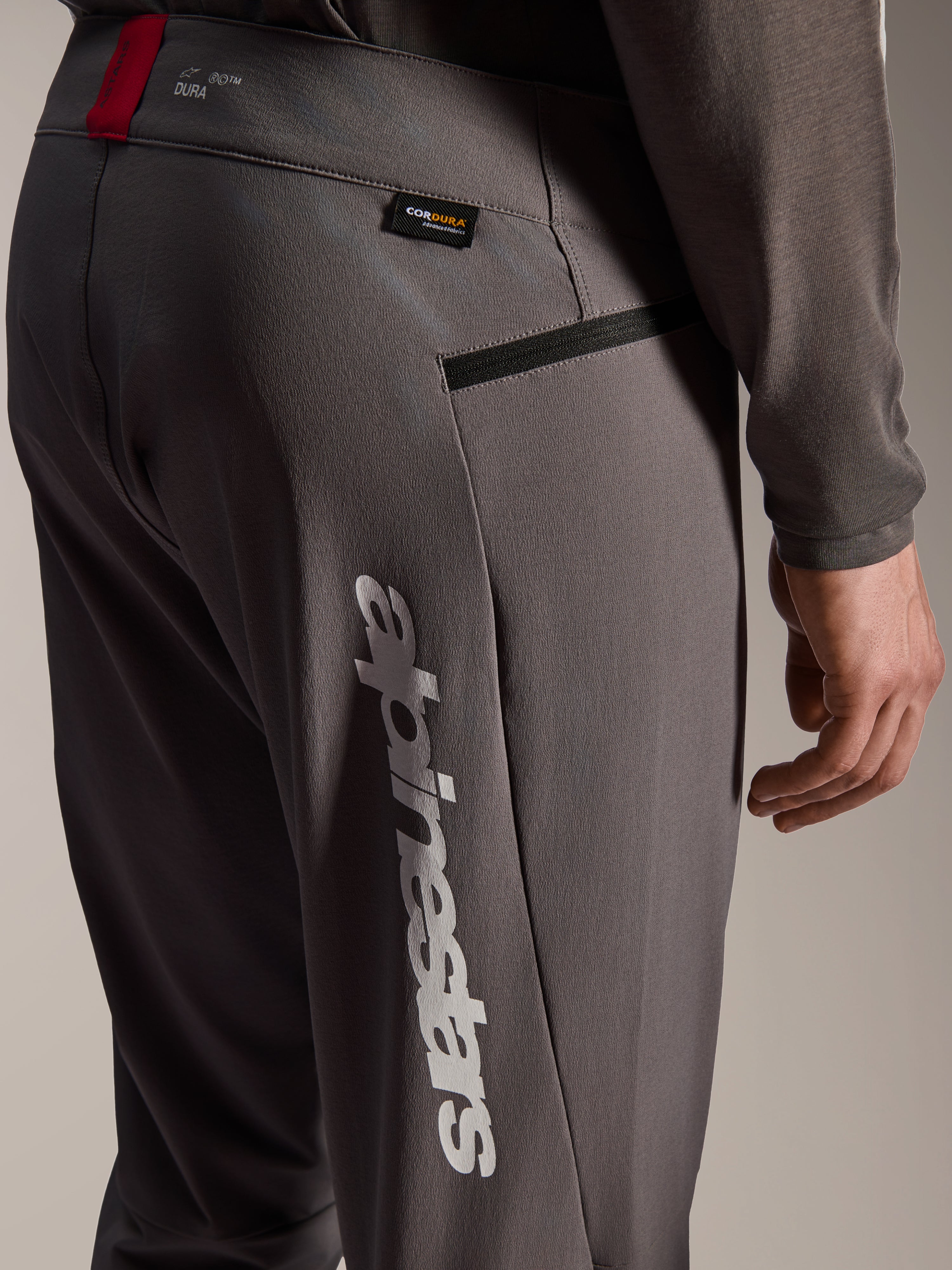 A-Dura Elite - Gray Cycling Pants | Alpinestars®