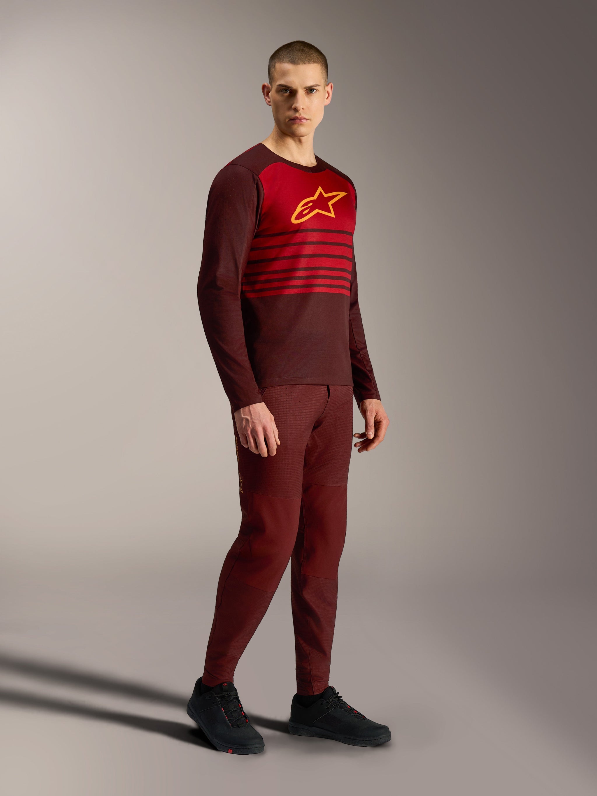 Bordeaux A-Dura Elite Jersey 2.0, long sleeve MTB jersey with red chest block and yellow Alpinestars logo