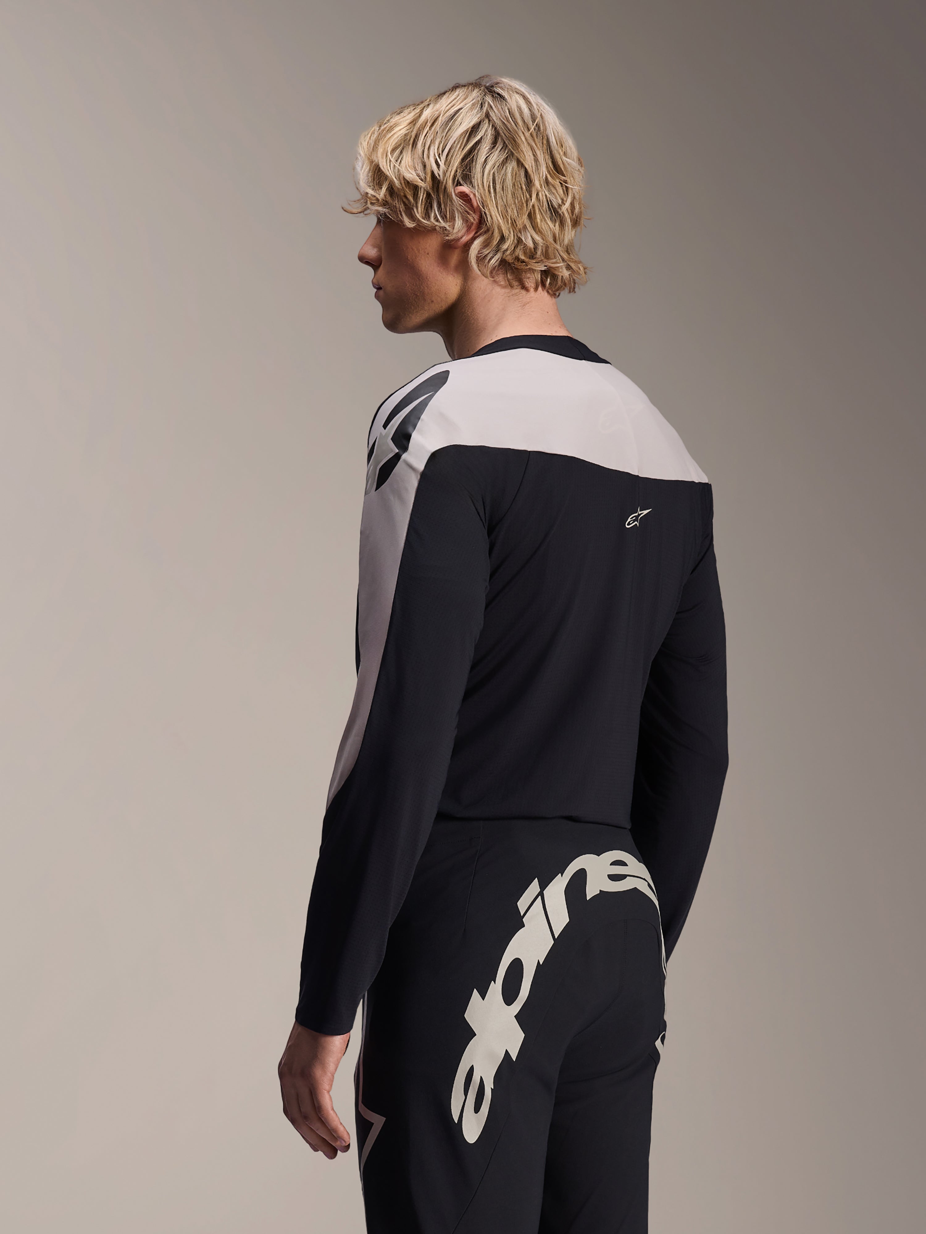 マダラニンゲン セットアップ 1761325-10-of-A-SUPRA-MELT-LS-