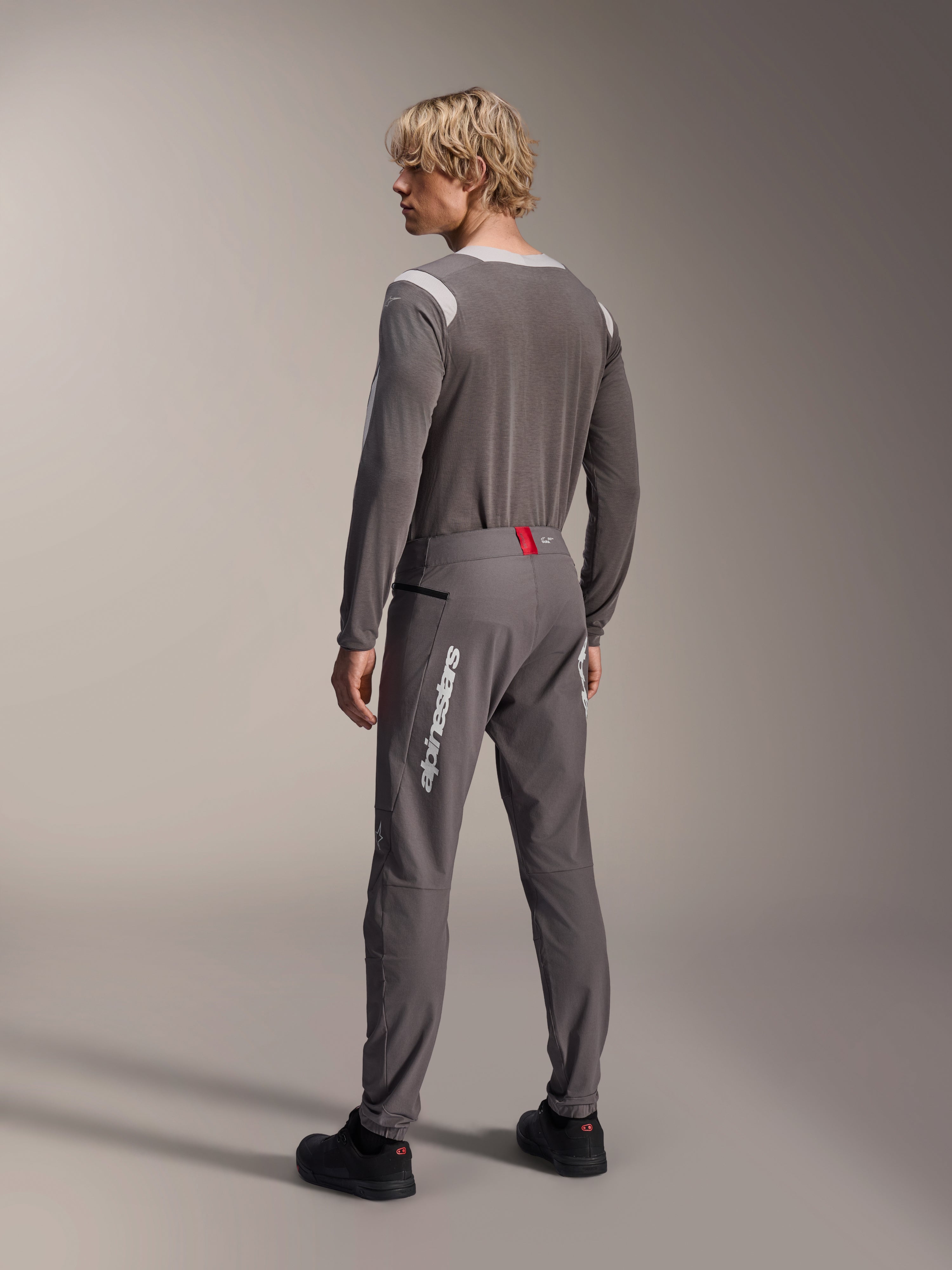 A-Dura Elite - Gray Cycling Pants | Alpinestars®