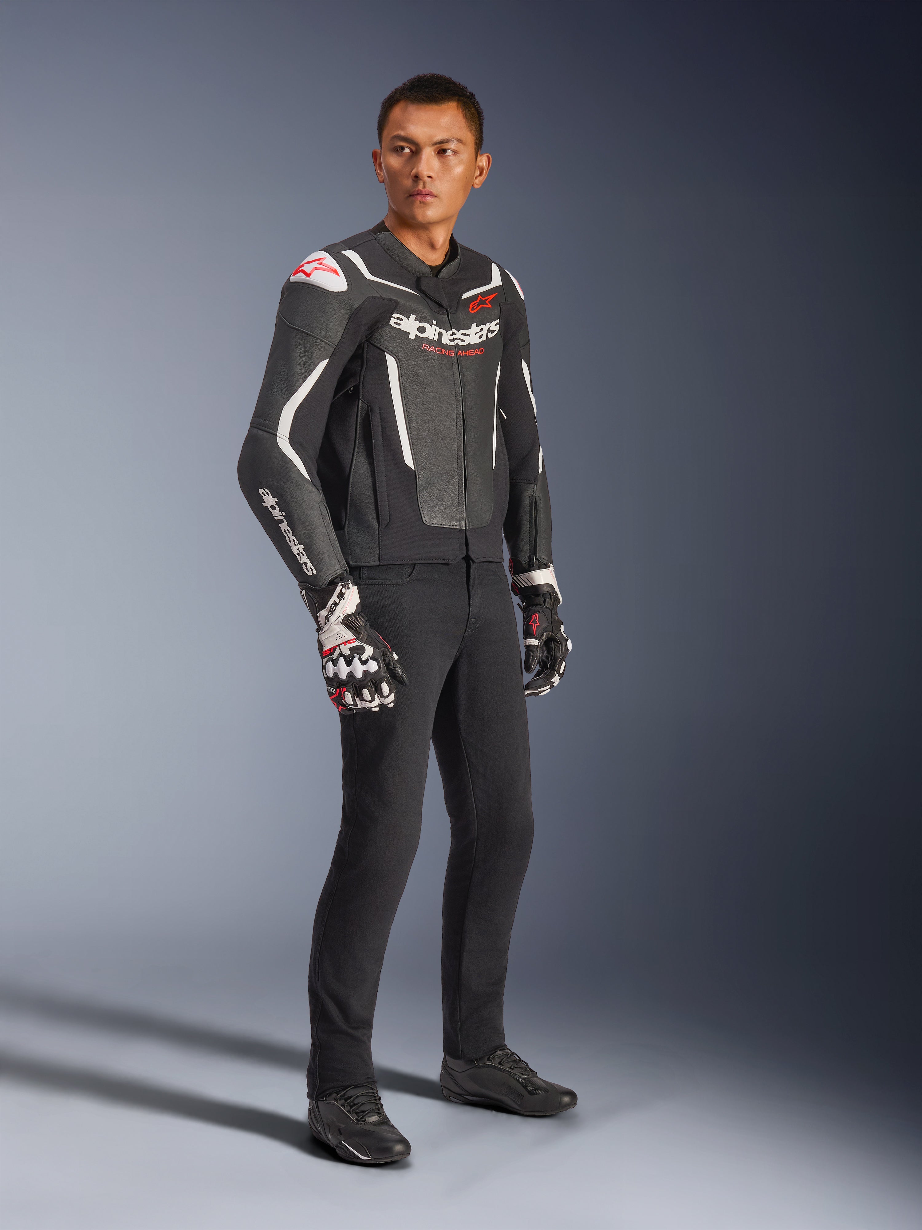 GP Force V2 - Black Motorcycle Jacket | Alpinestars®