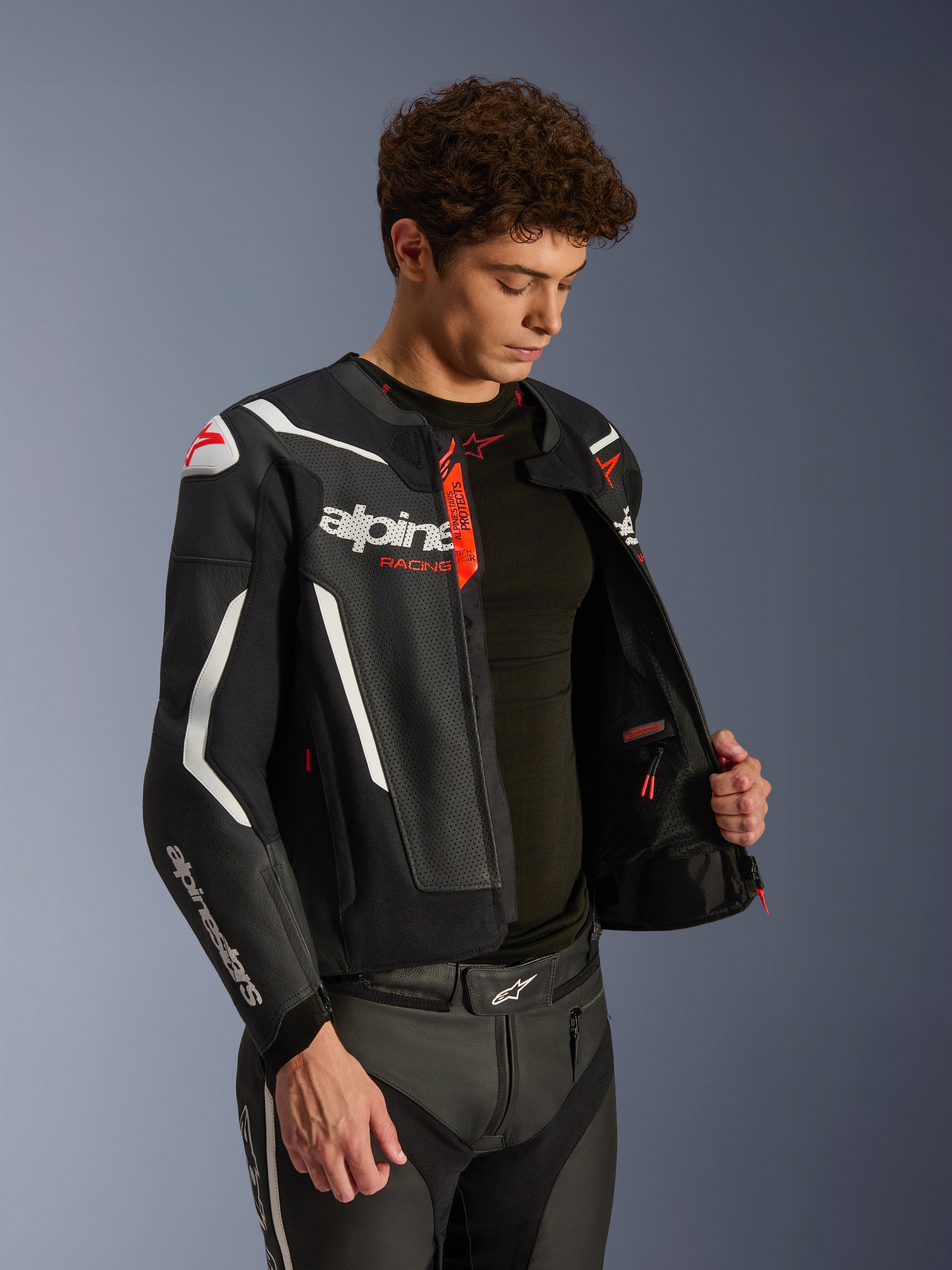 GP Force V2 Air Leather - Black Motorcycle Jacket | Alpinestars®
