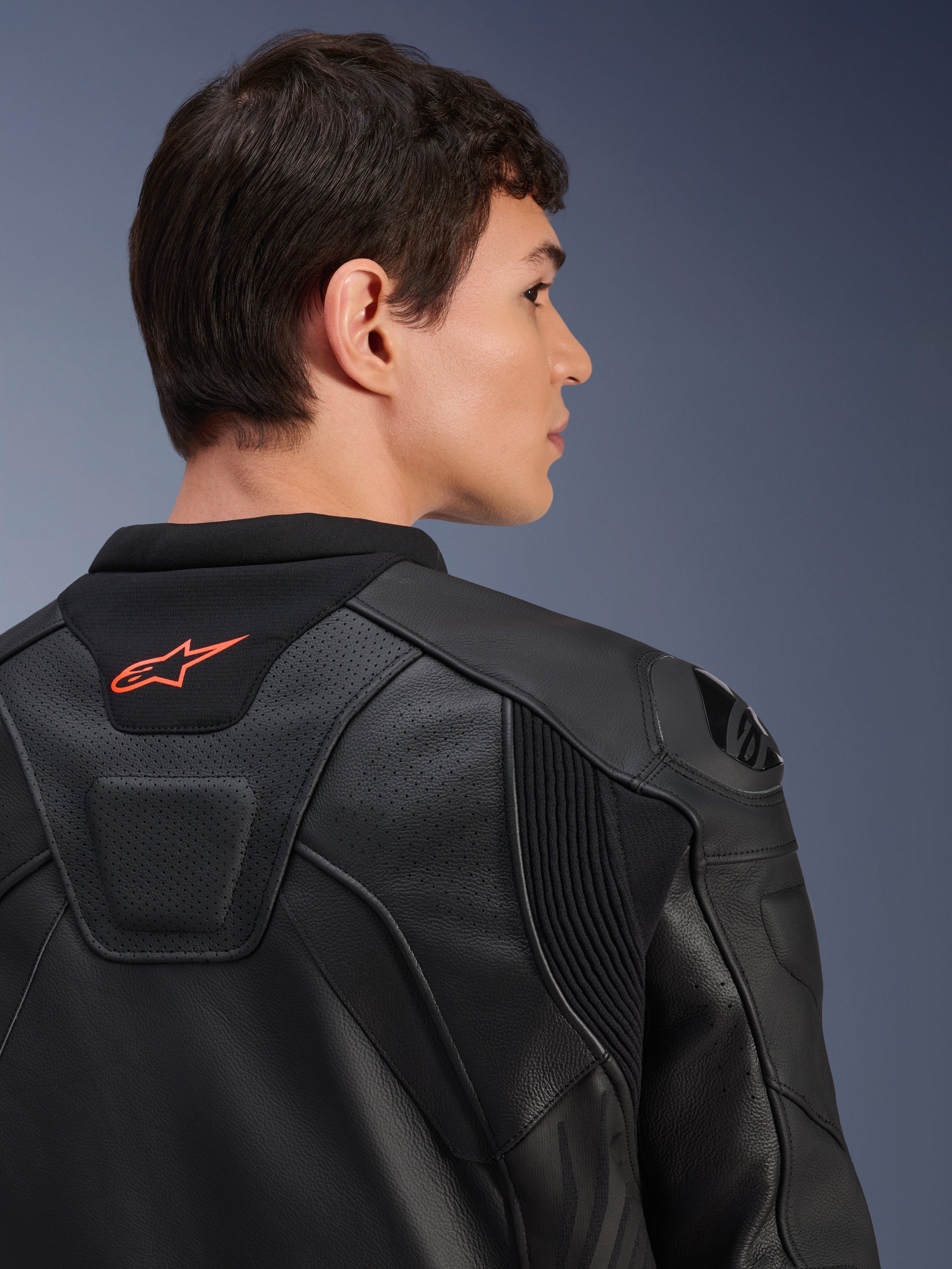 GP Plus R V4 Airflow - Motorcycle Jacket | Alpinestars®
