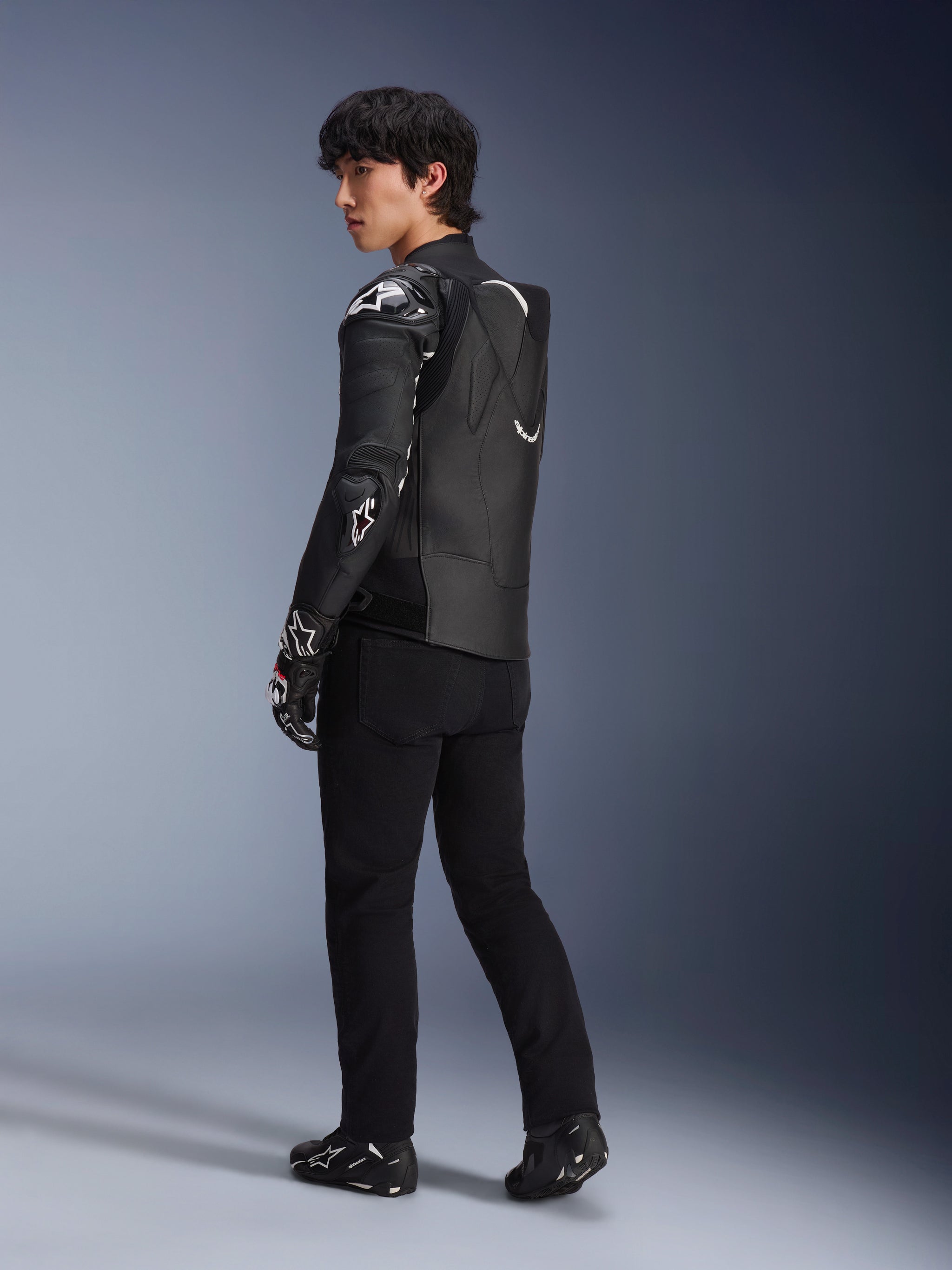 hump gear xl Atem V5 - Black Motorcycle Jacket