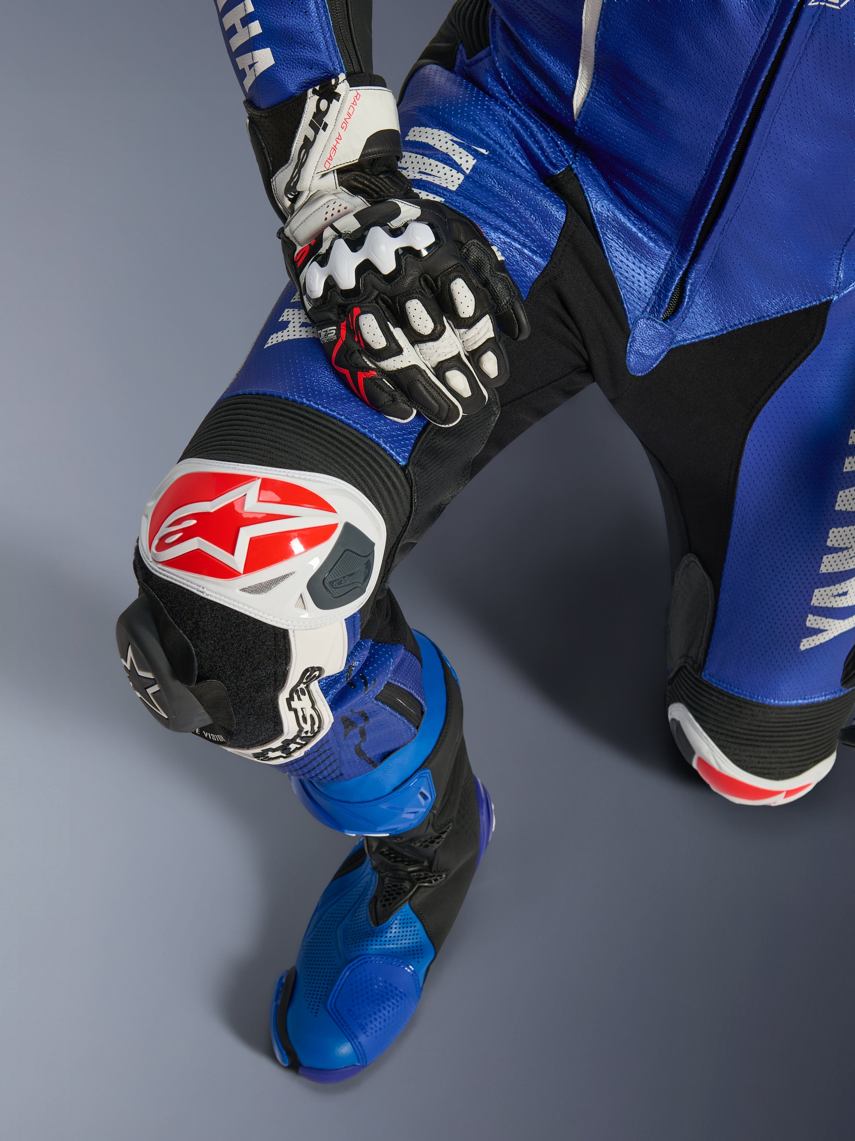 Yamaha GP-R7 - Blue Motorcycle Suit | Alpinestars®