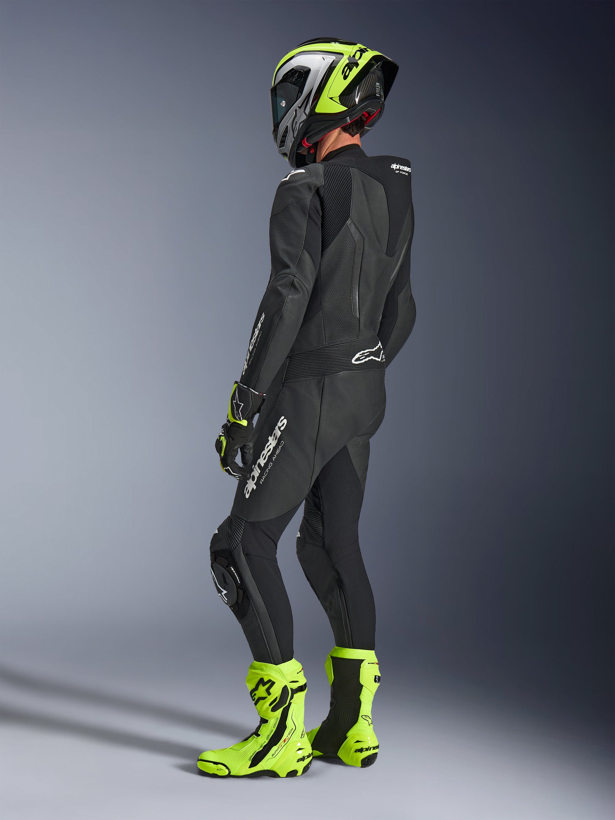 black motorcycle helmet and suit 46 / Black