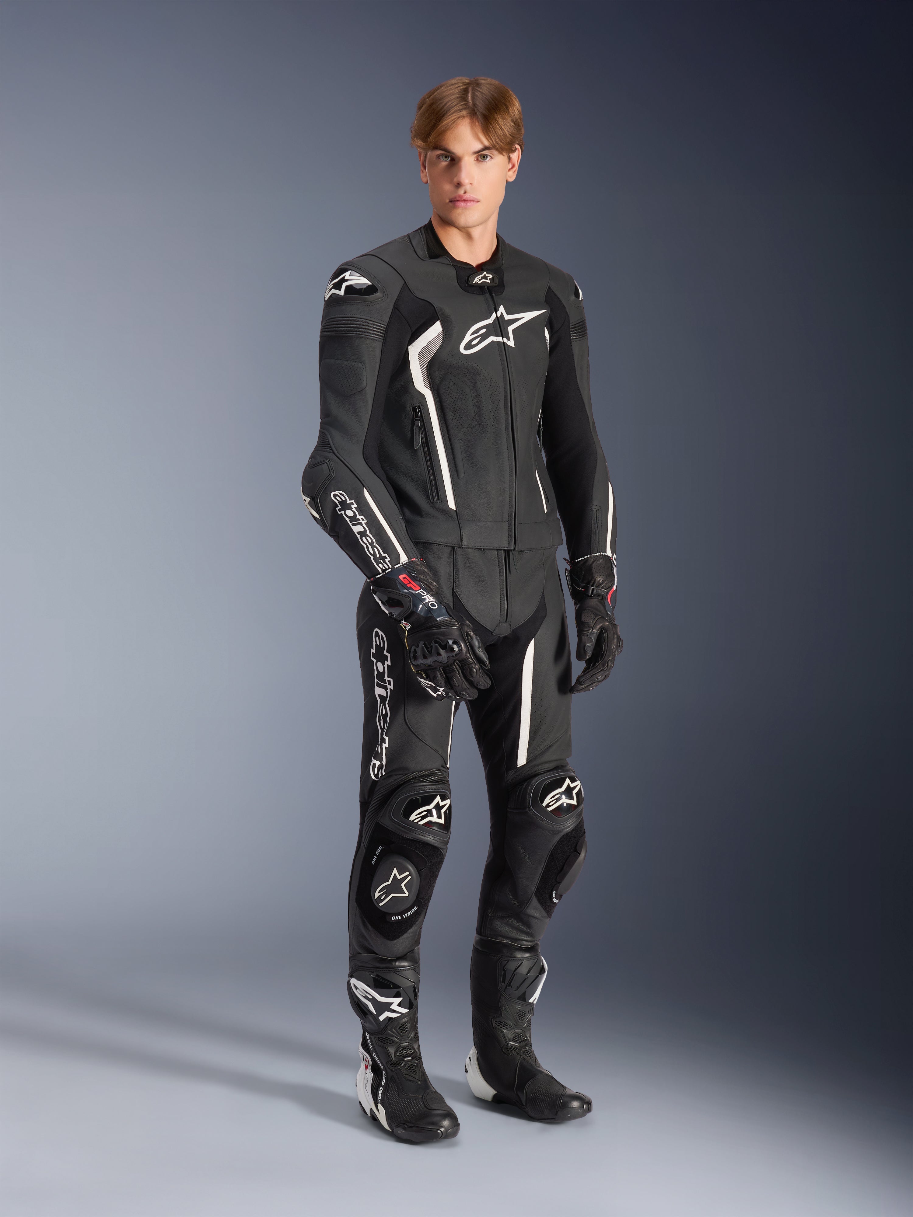 Missile V2 2-Piece - Black Motorcycle Suit | Alpinestars®