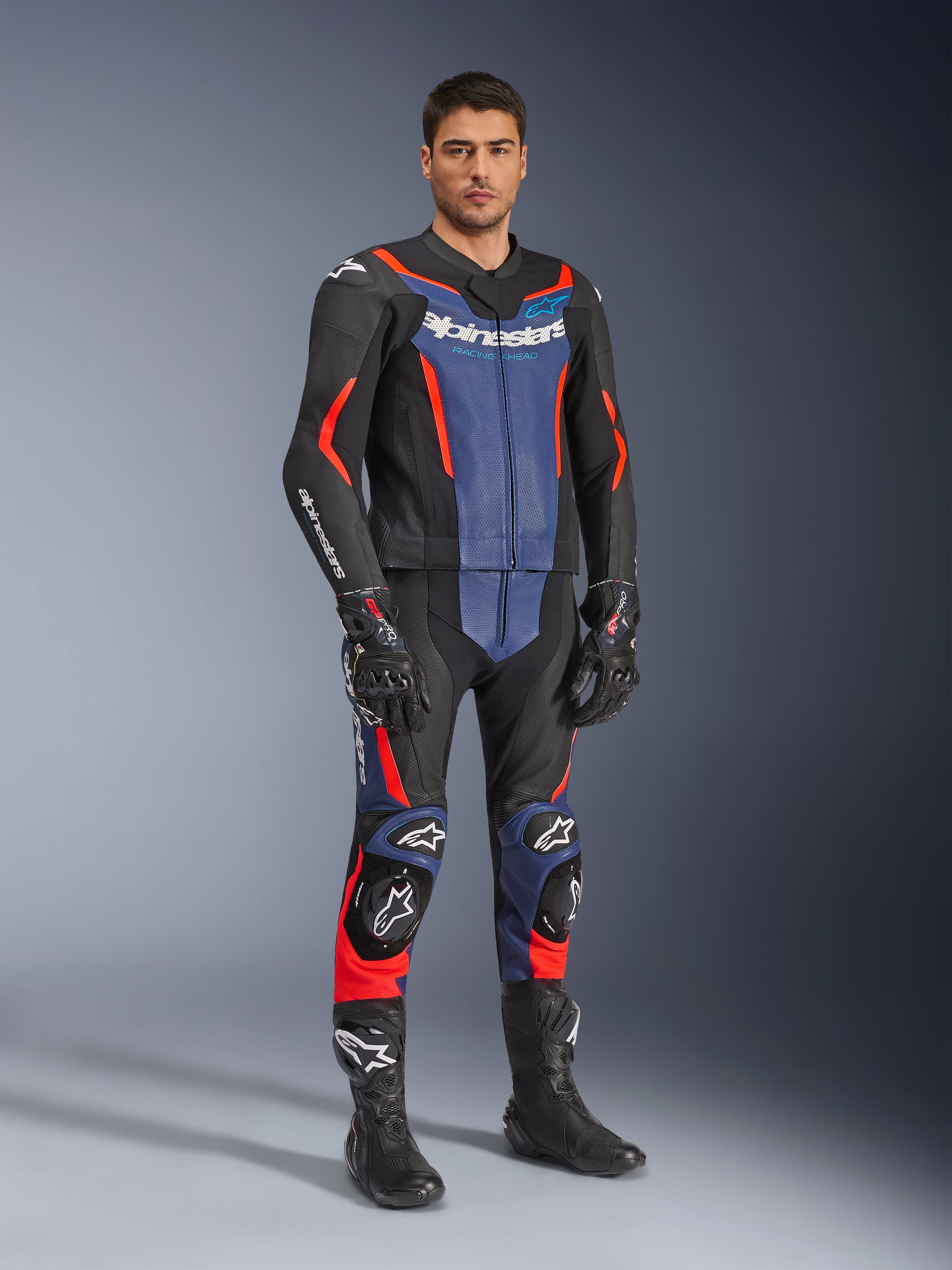 ALPINESTARS GP-FORCE 2pc レーシングスーツ　eu50 GP Force V2 2Piece - Red Motorcycle Suit | Alpinestars®