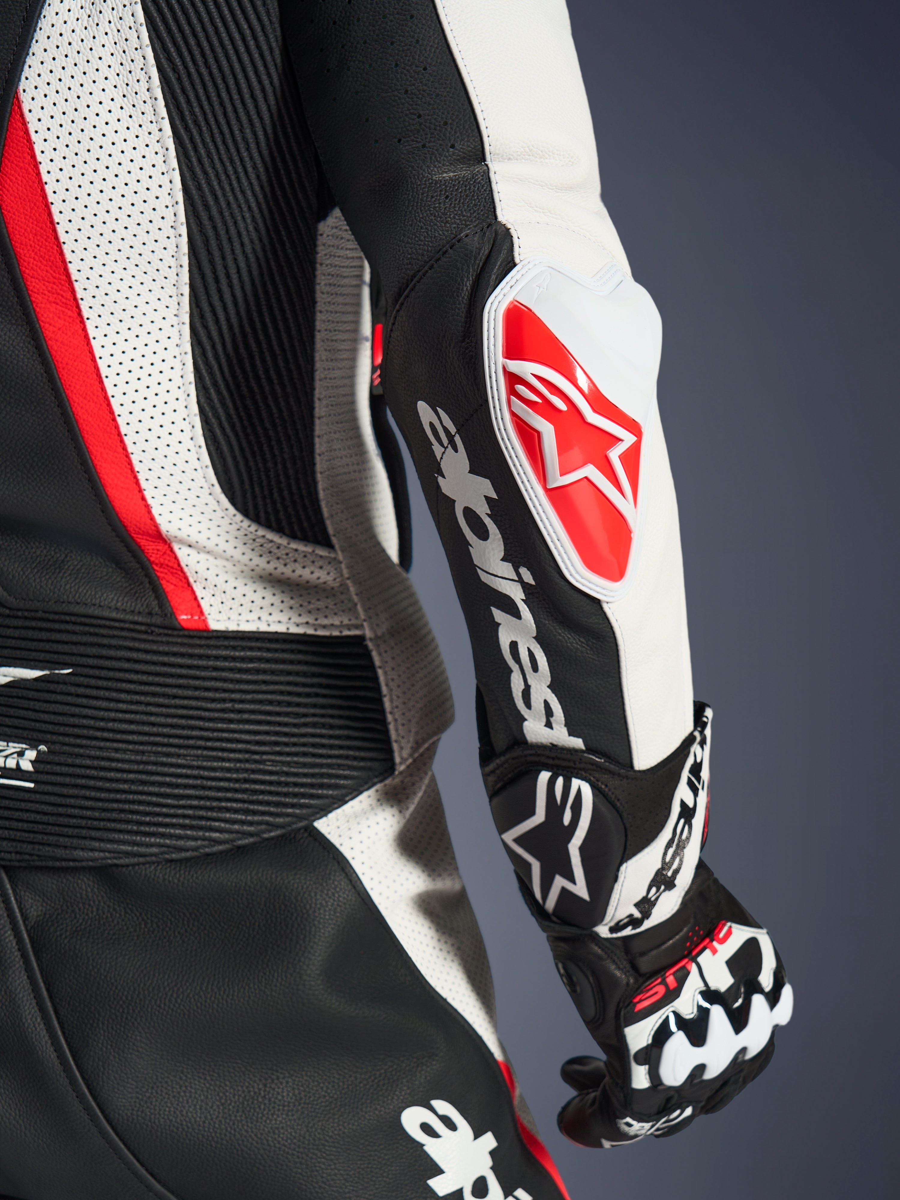 Stella GP-R7 Leather 2Piece - Red Motorcycle Suit | Alpinestars®