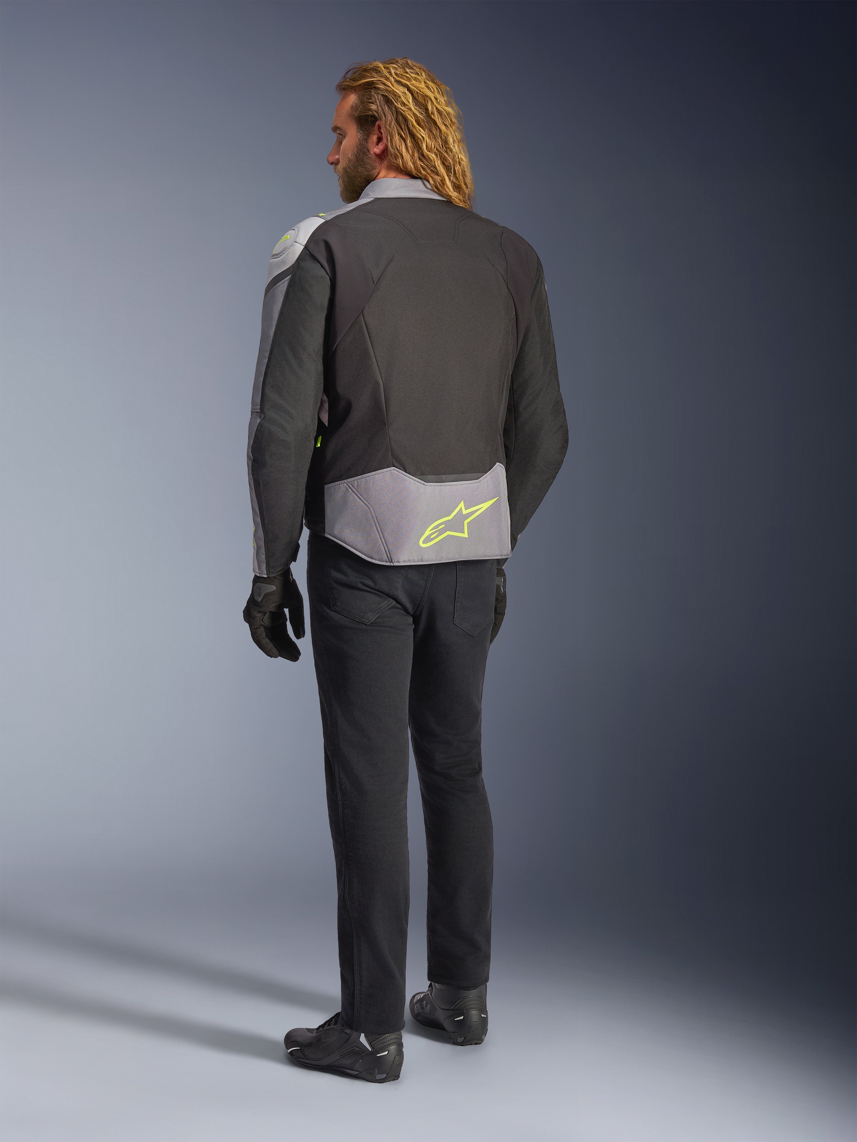 T-Jaws V4 Waterproof - Black Motorcycle Jacket | Alpinestars®