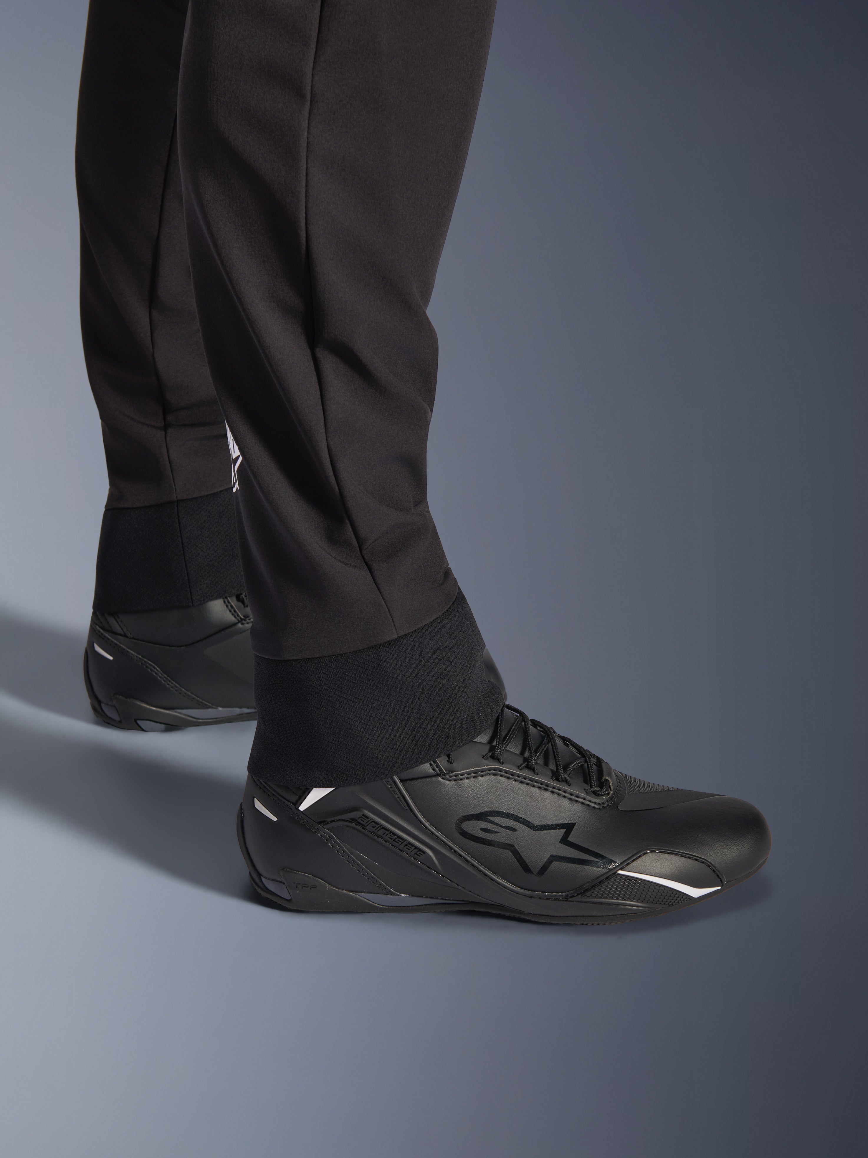 Aeroshell - Black Motorcycle Pants | Alpinestars®