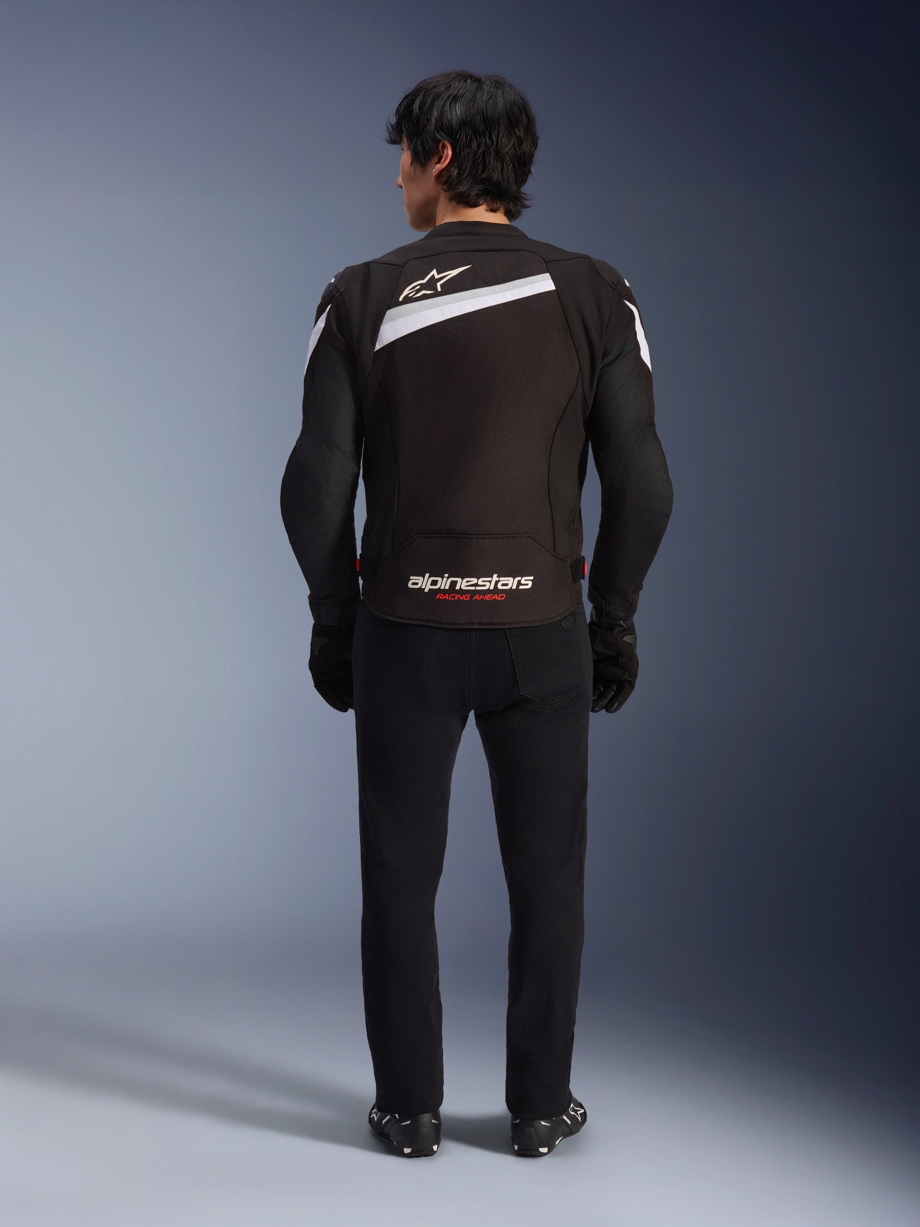T-GP Plus R V4 - Black Motorcycle Jacket | Alpinestars®