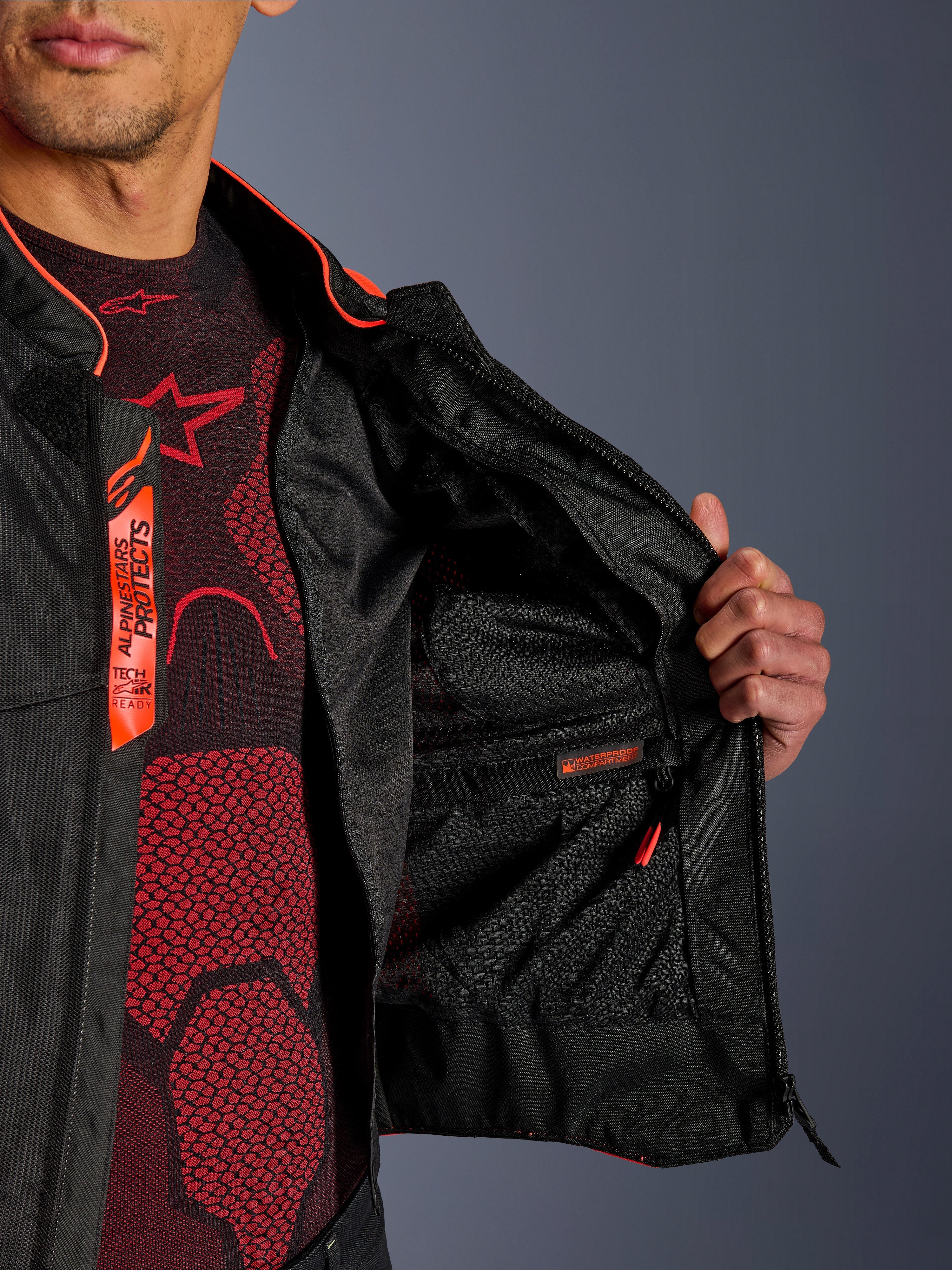 Viper Air V4 - Red Motorcycle Jacket | Alpinestars®
