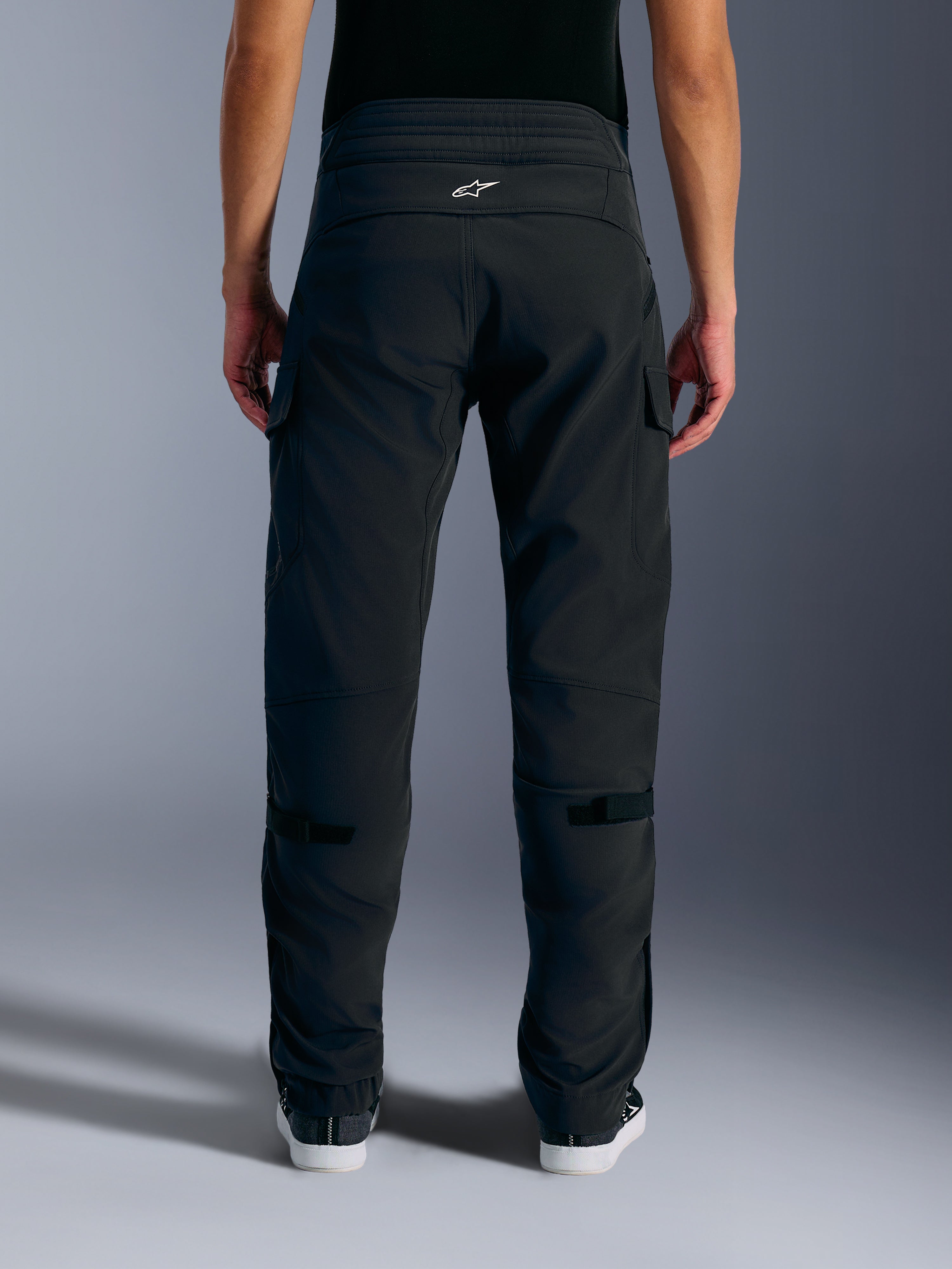 Juggernaut V2 Riding - Black Motorcycle Pants | Alpinestars®