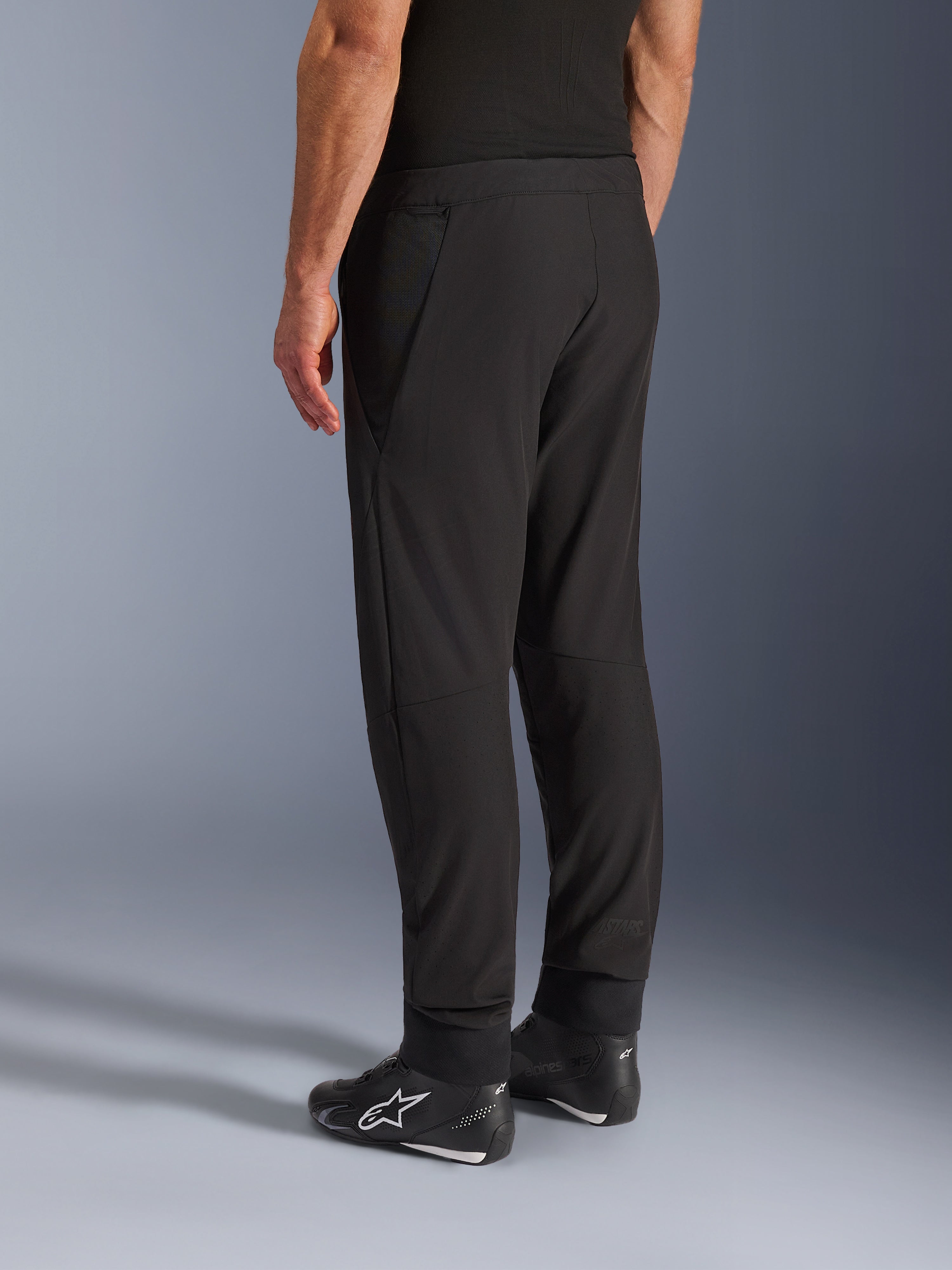 Aeroshell Airflow - Black Motorcycle Pants | Alpinestars®
