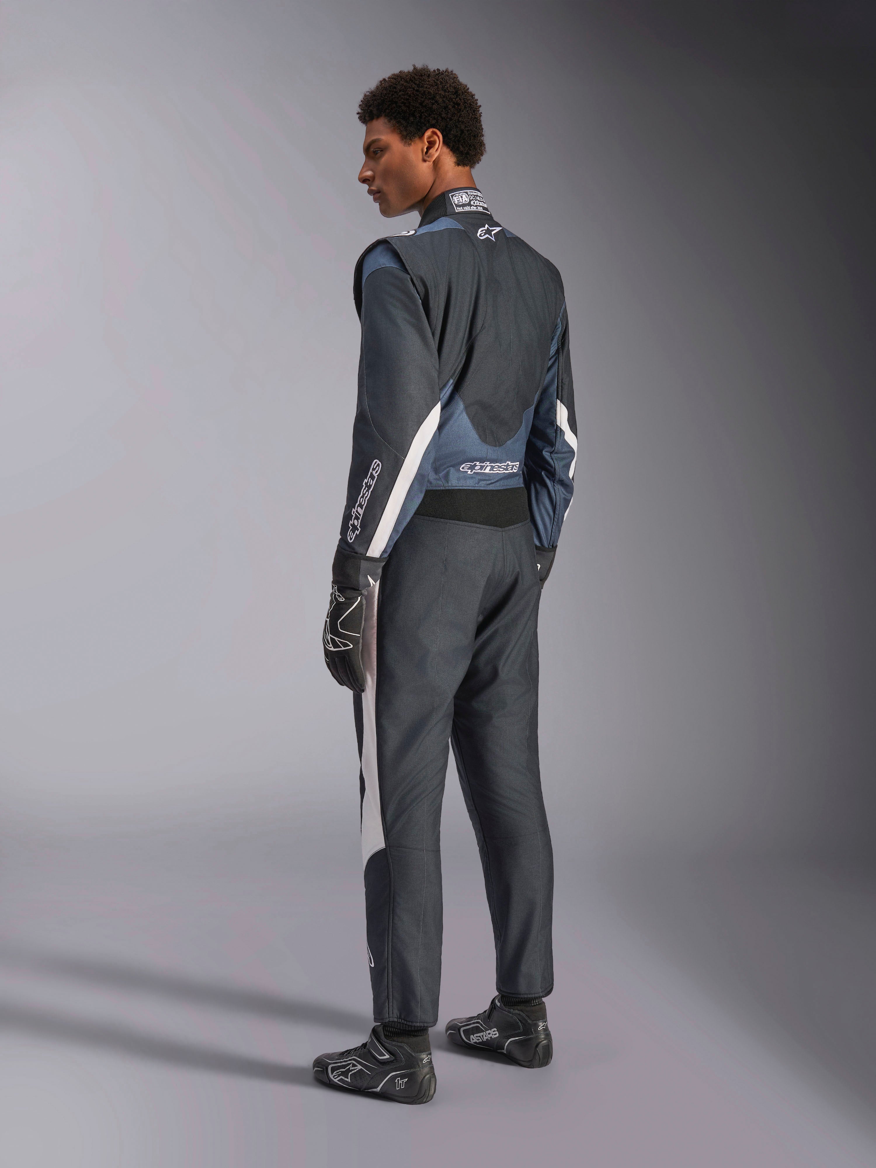 【rara】 Rallye スーツ 52サイズ 紺色/赤/白 GP Pro Comp V2 FIA - Black Auto Suit | Alpinestars®