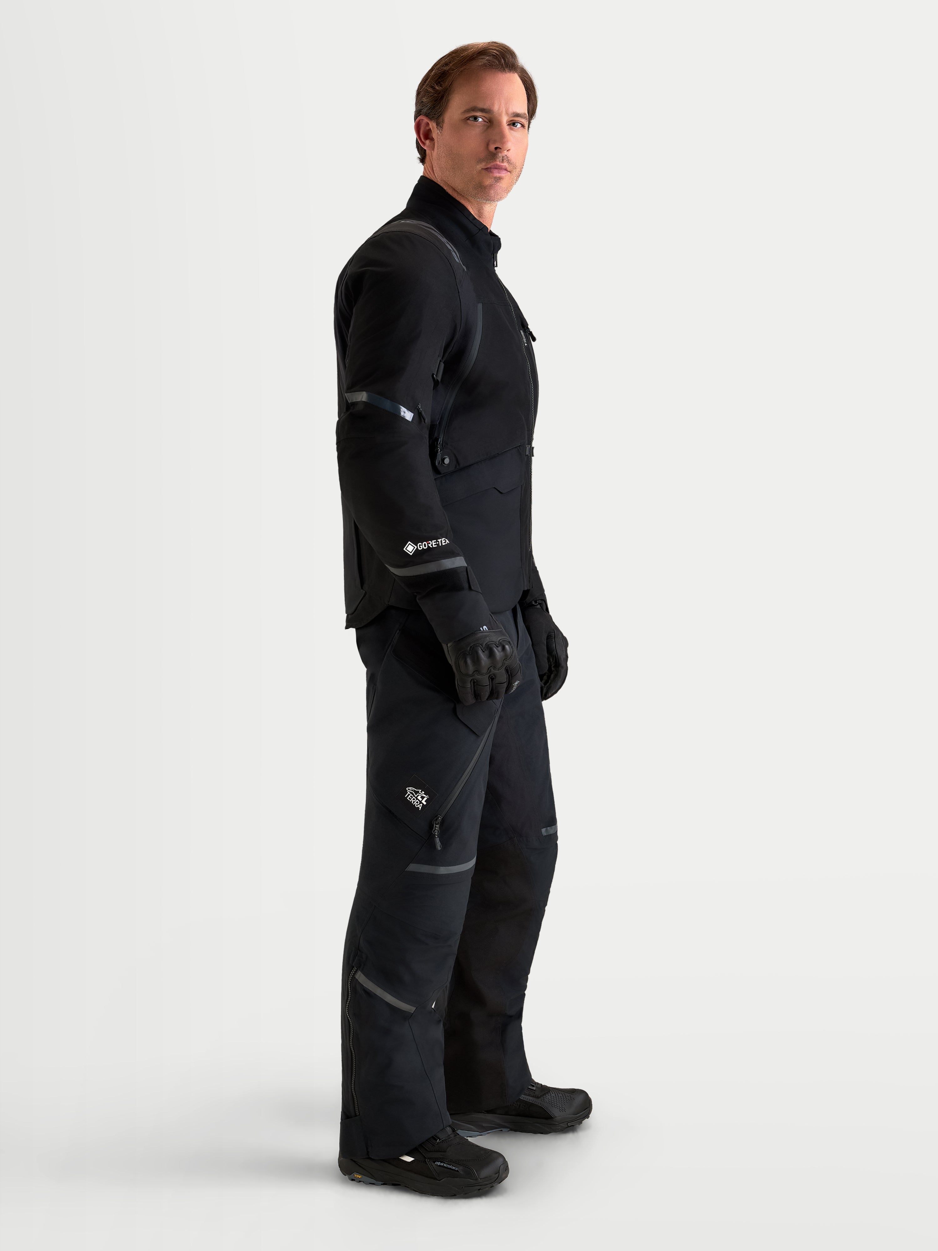 ST-7 V2 2L GORE-TEX® - Motorcycle Gear Set | Alpinestars®