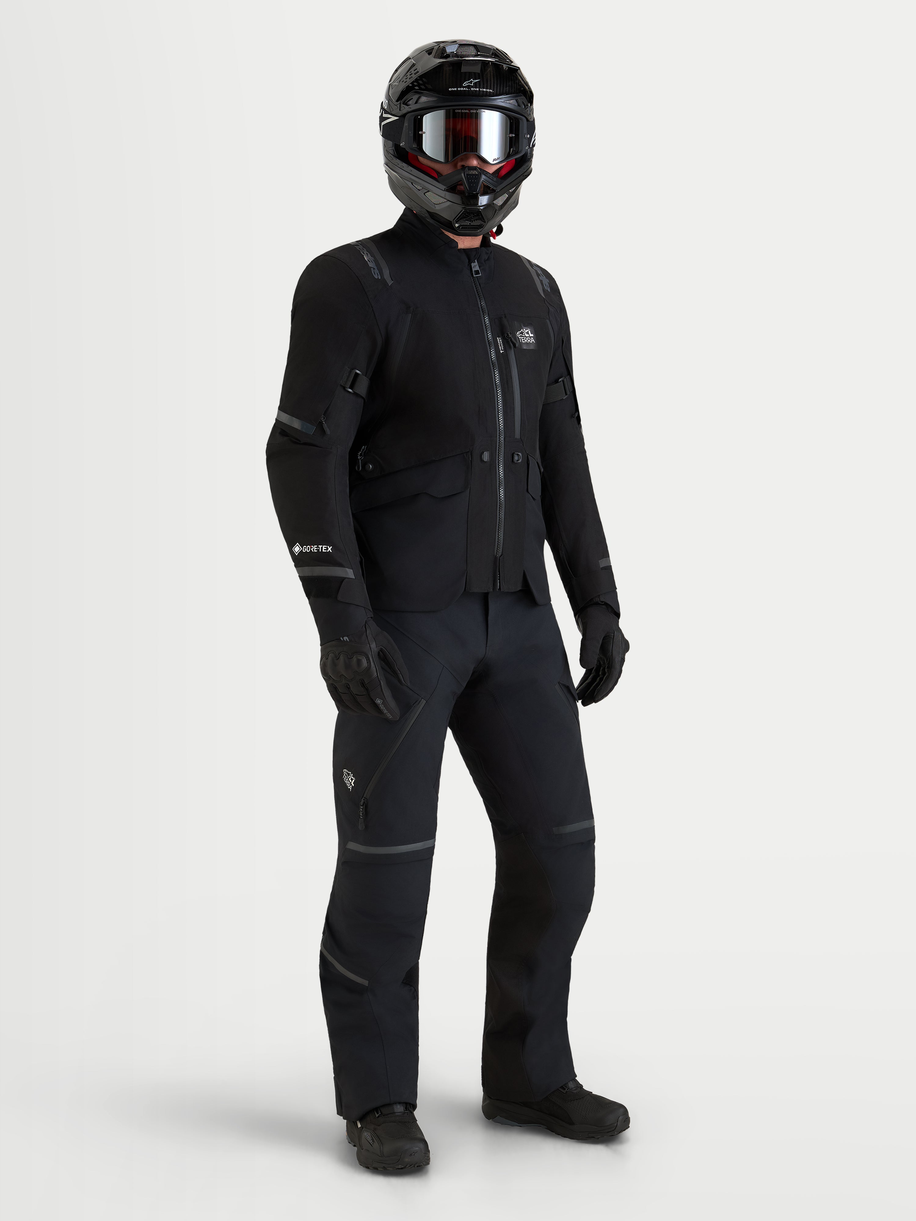 バイクウェア・装備 Alpinestars MANAGUA GORE-TEX ST-7 V2 2L GORE-TEX® - Motorcycle Gear Set | Alpinestars®