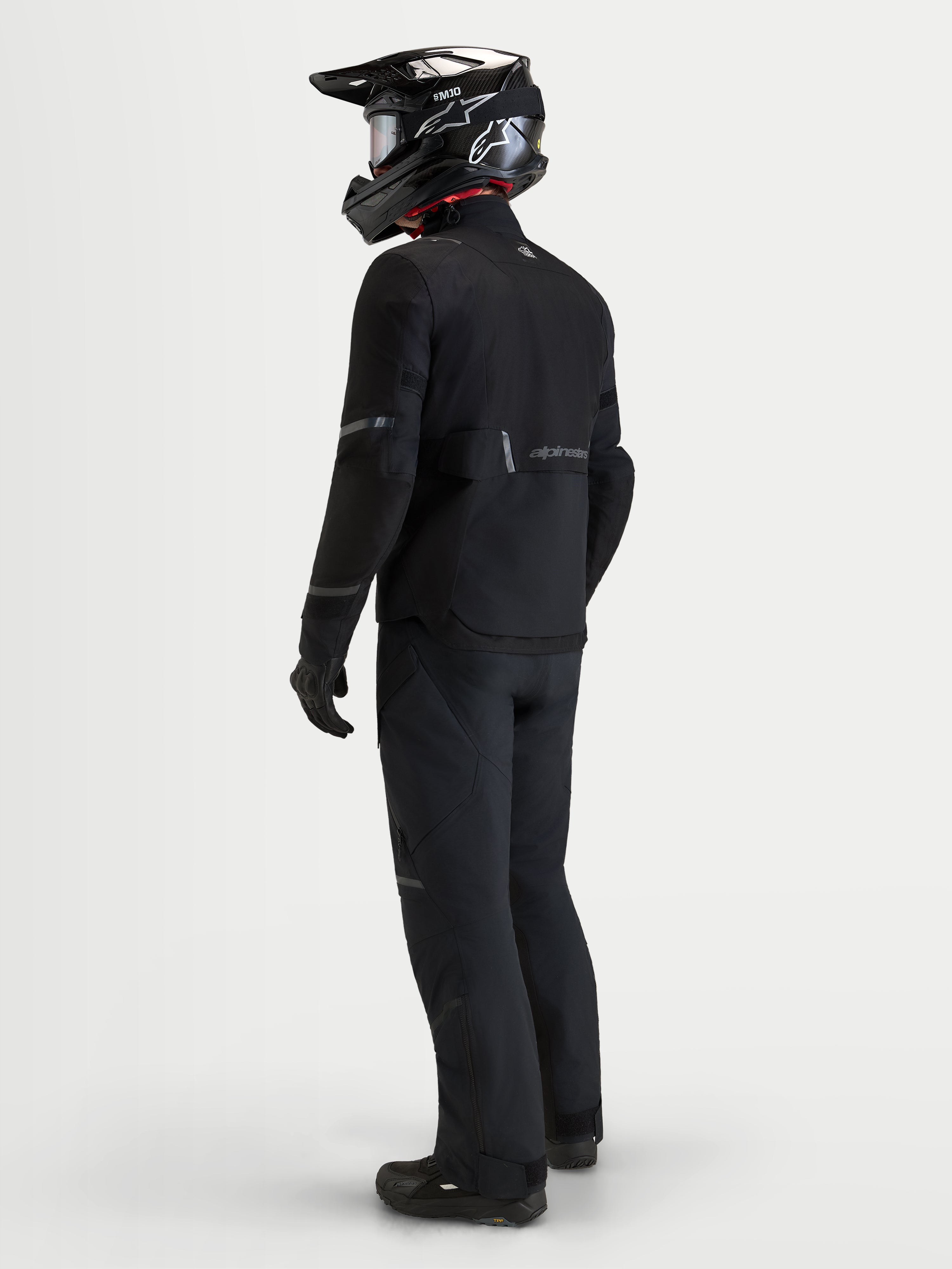ST-7 V2 2L GORE-TEX® - Motorcycle Gear Set | Alpinestars®