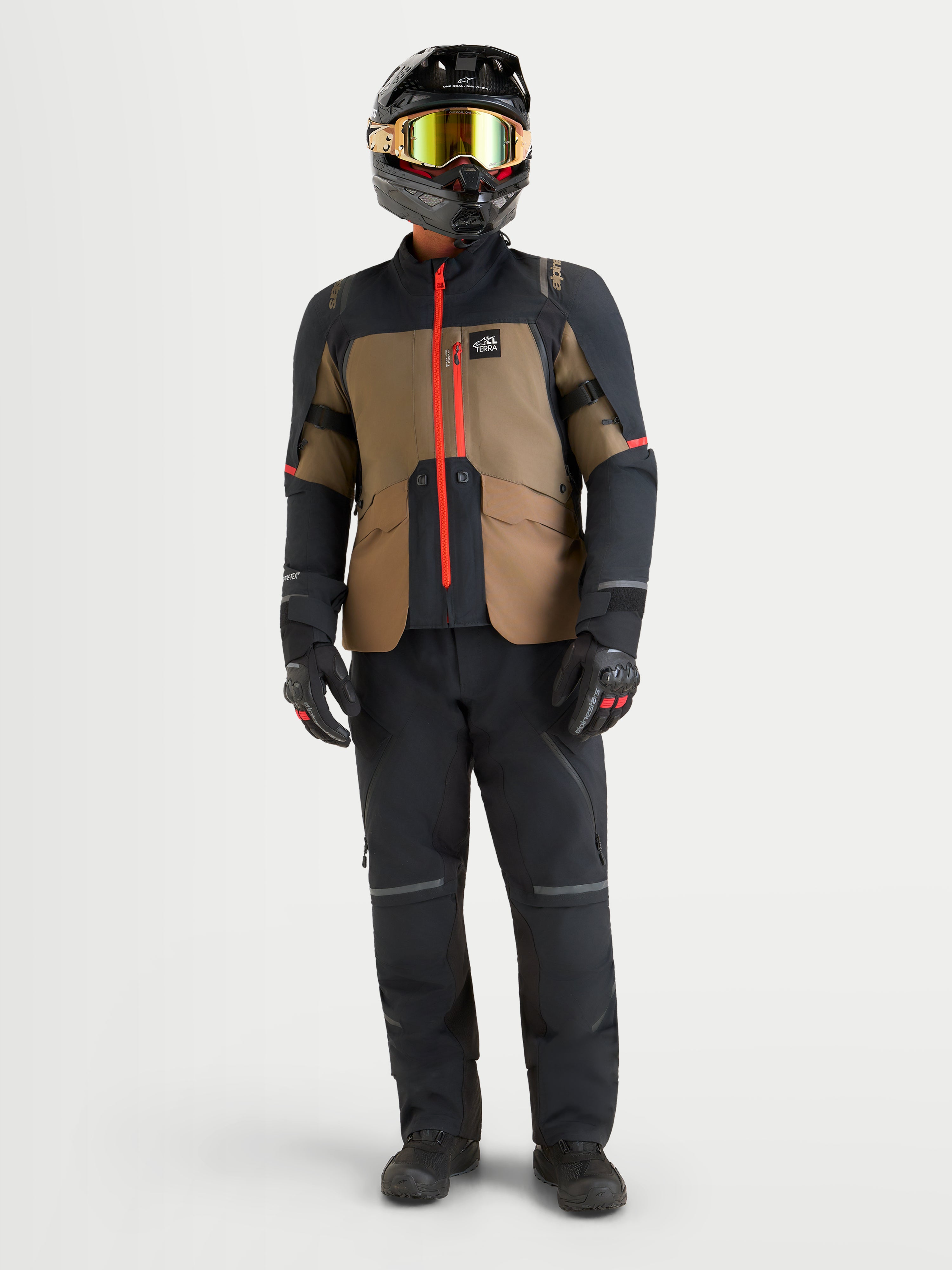 ST-7 V2 GORE-TEX - Black Motorcycle Jacket | Alpinestars®