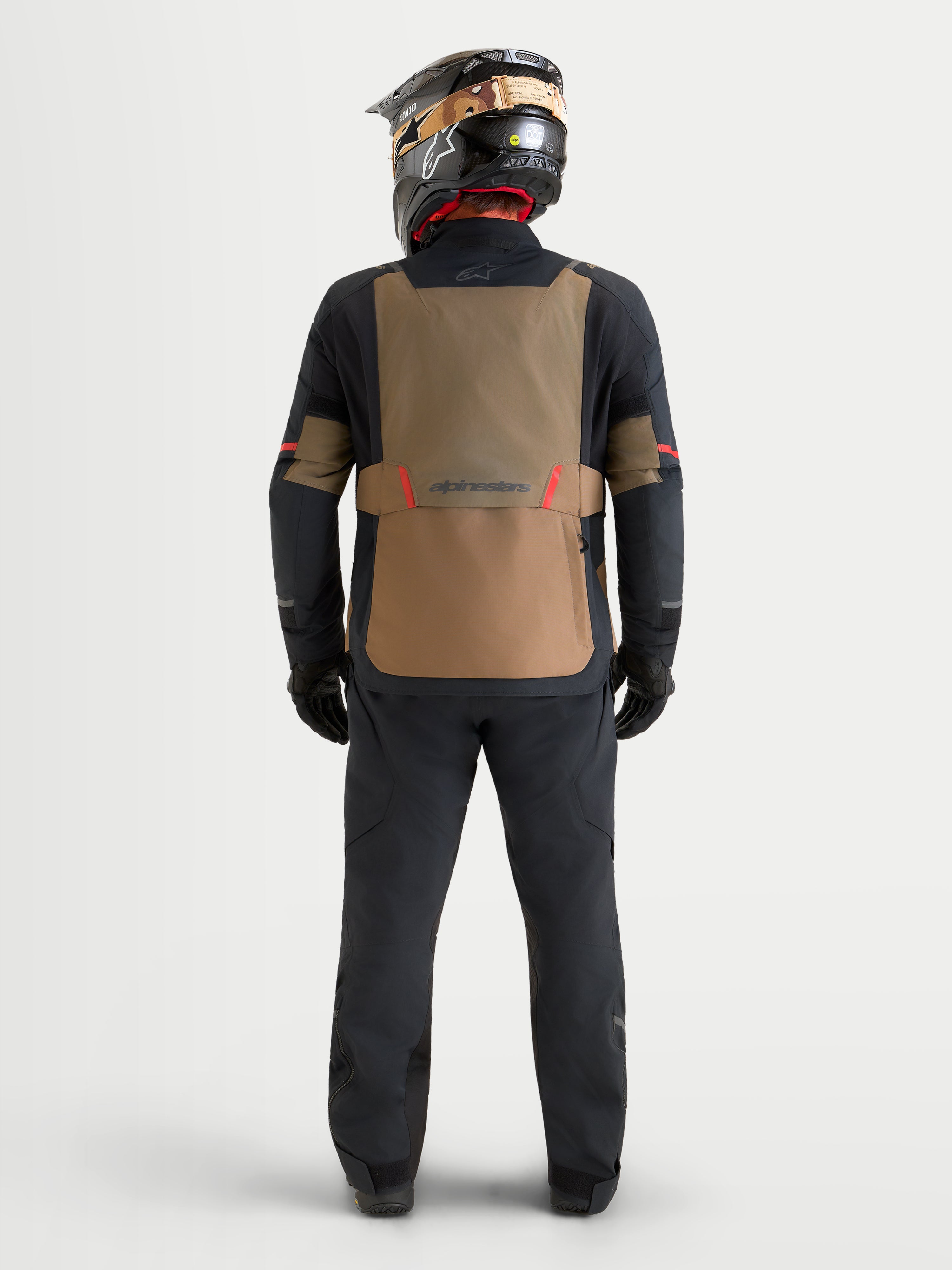 ST-7 V2 GORE-TEX - Black Motorcycle Jacket | Alpinestars®