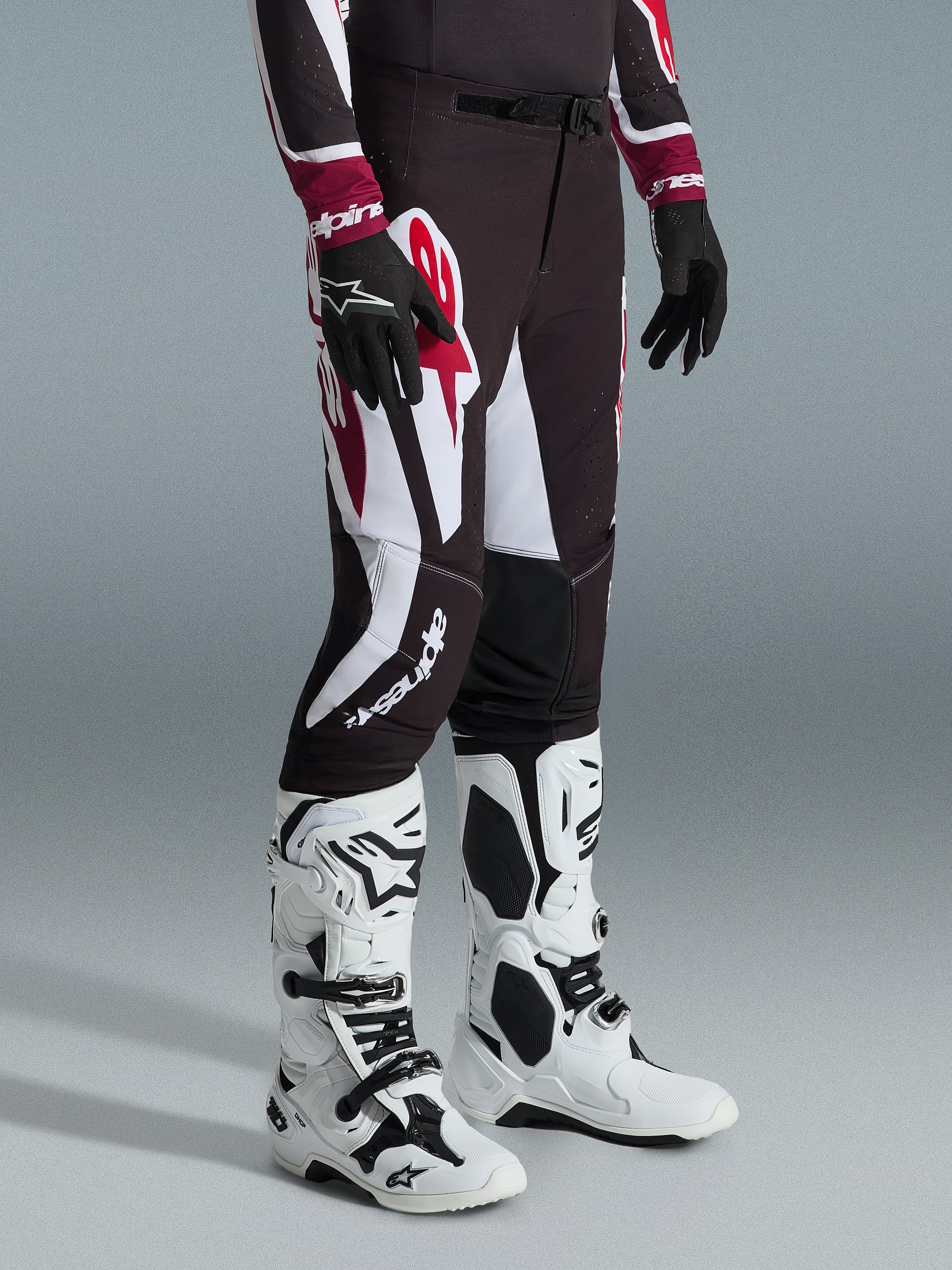 2026 Supertech AFD Vista - MX Gear Set | Alpinestars®