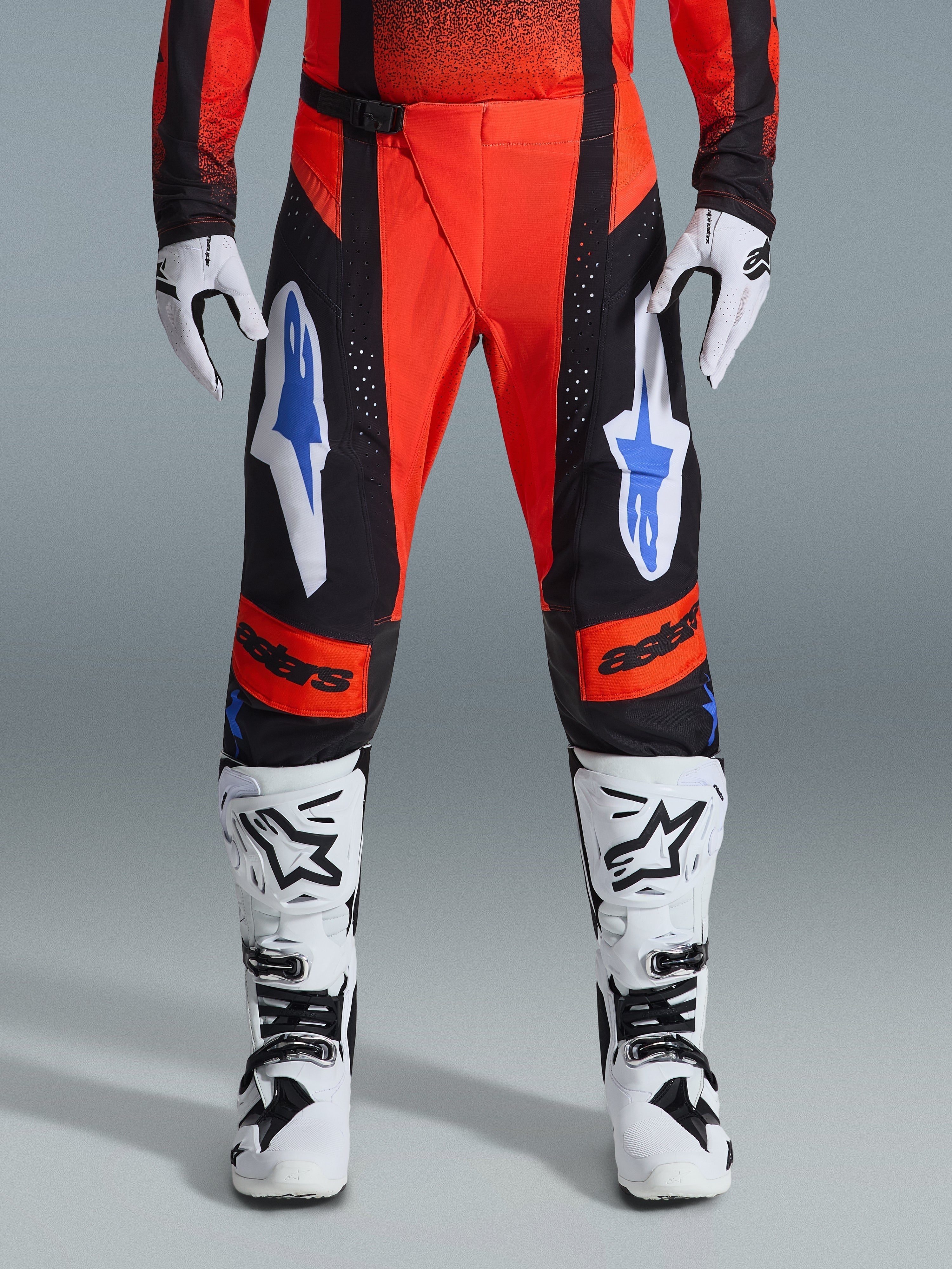 2026 Techstar Knif - Black MX Jersey | Alpinestars®