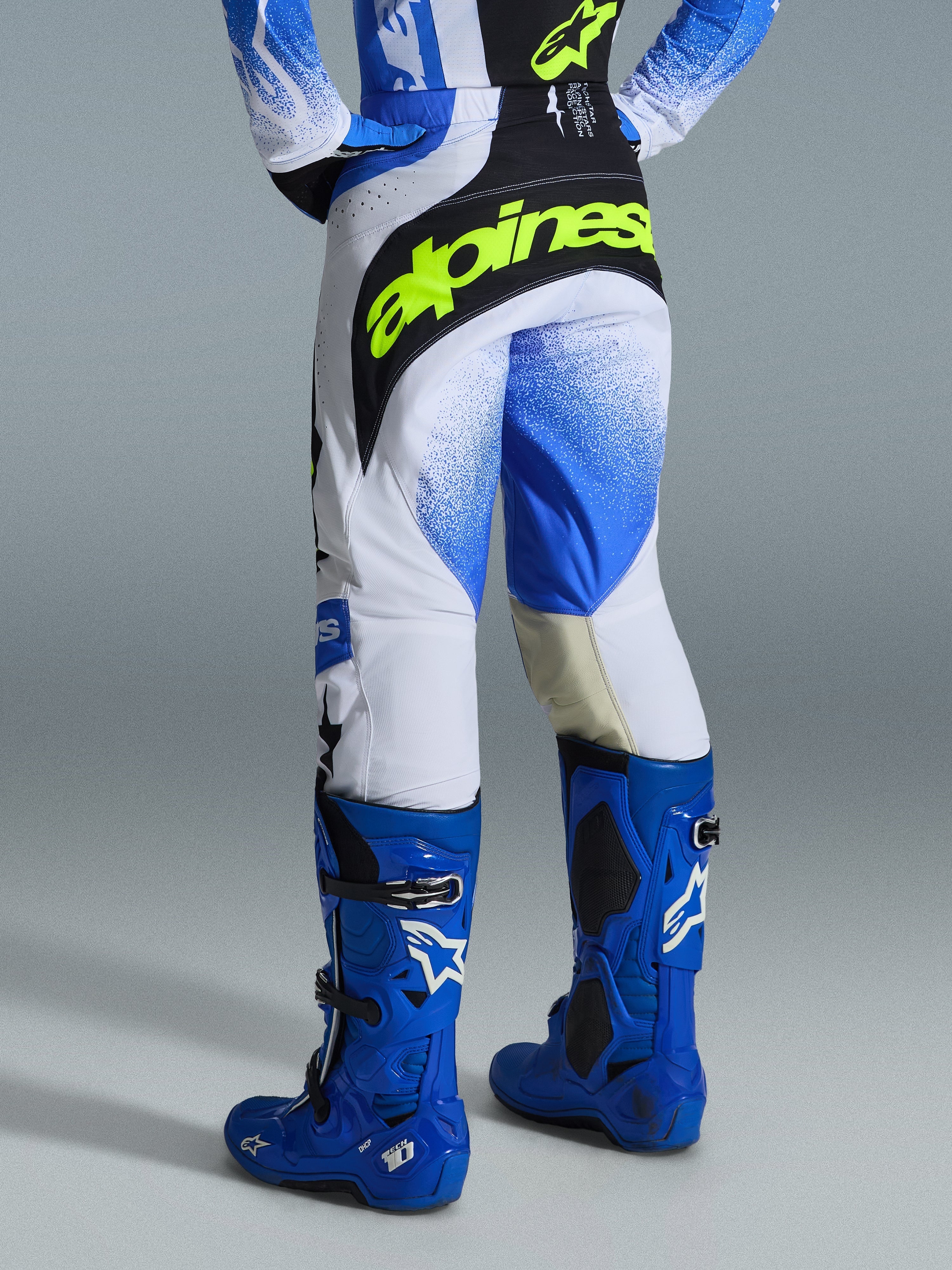 2026 Techstar Knif - Black MX Pants | Alpinestars®