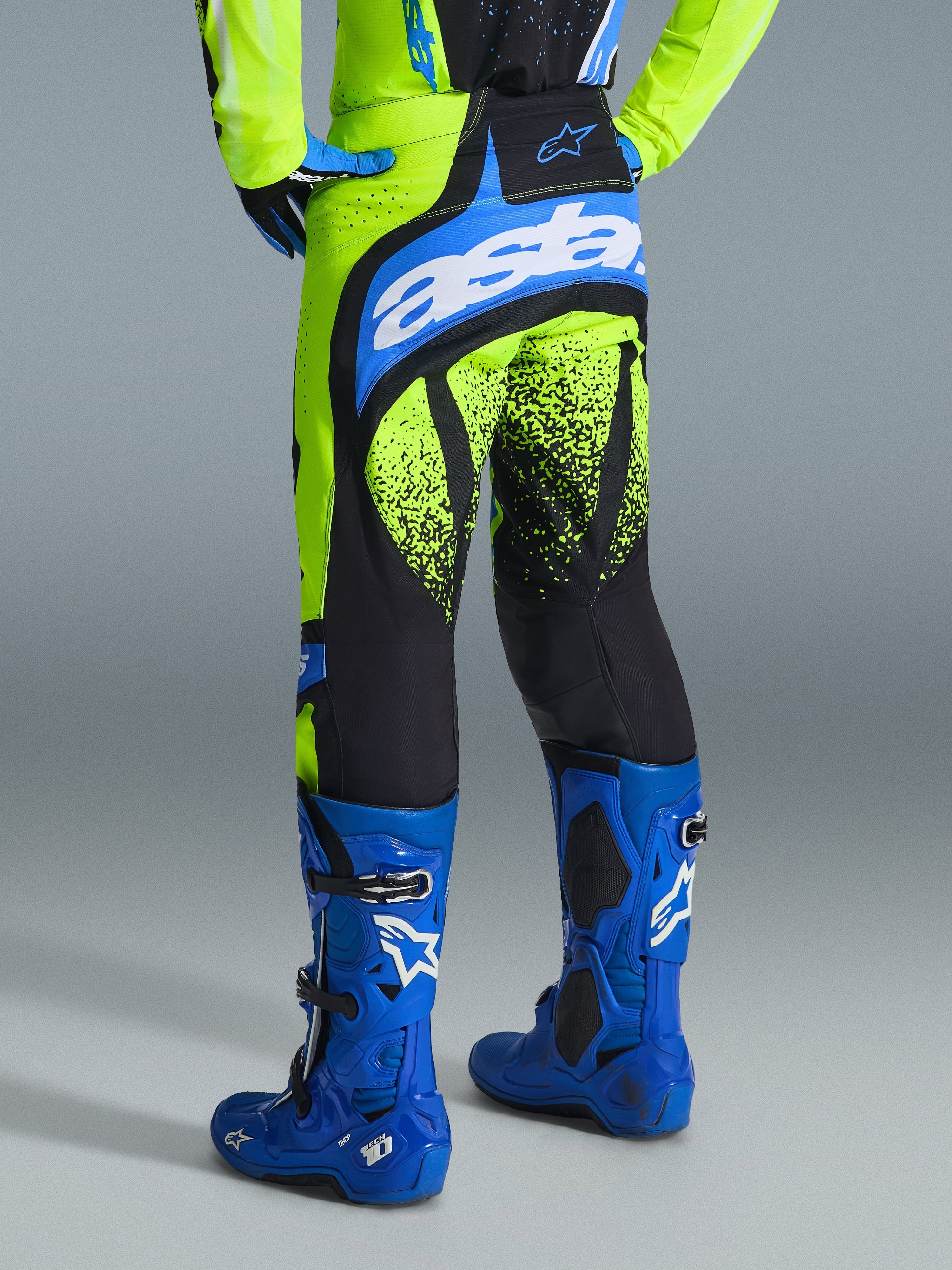 2026 Techstar Nomur - MX Gear Set | Alpinestars®