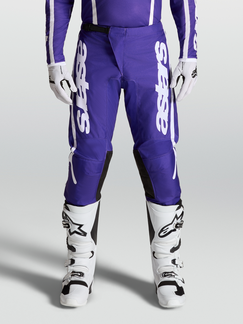Alpinestars Fluid Apex V2 Pants, Men's Motocross Pants in Deep Blue and White, on-model riding gear for MX and off-road performance.