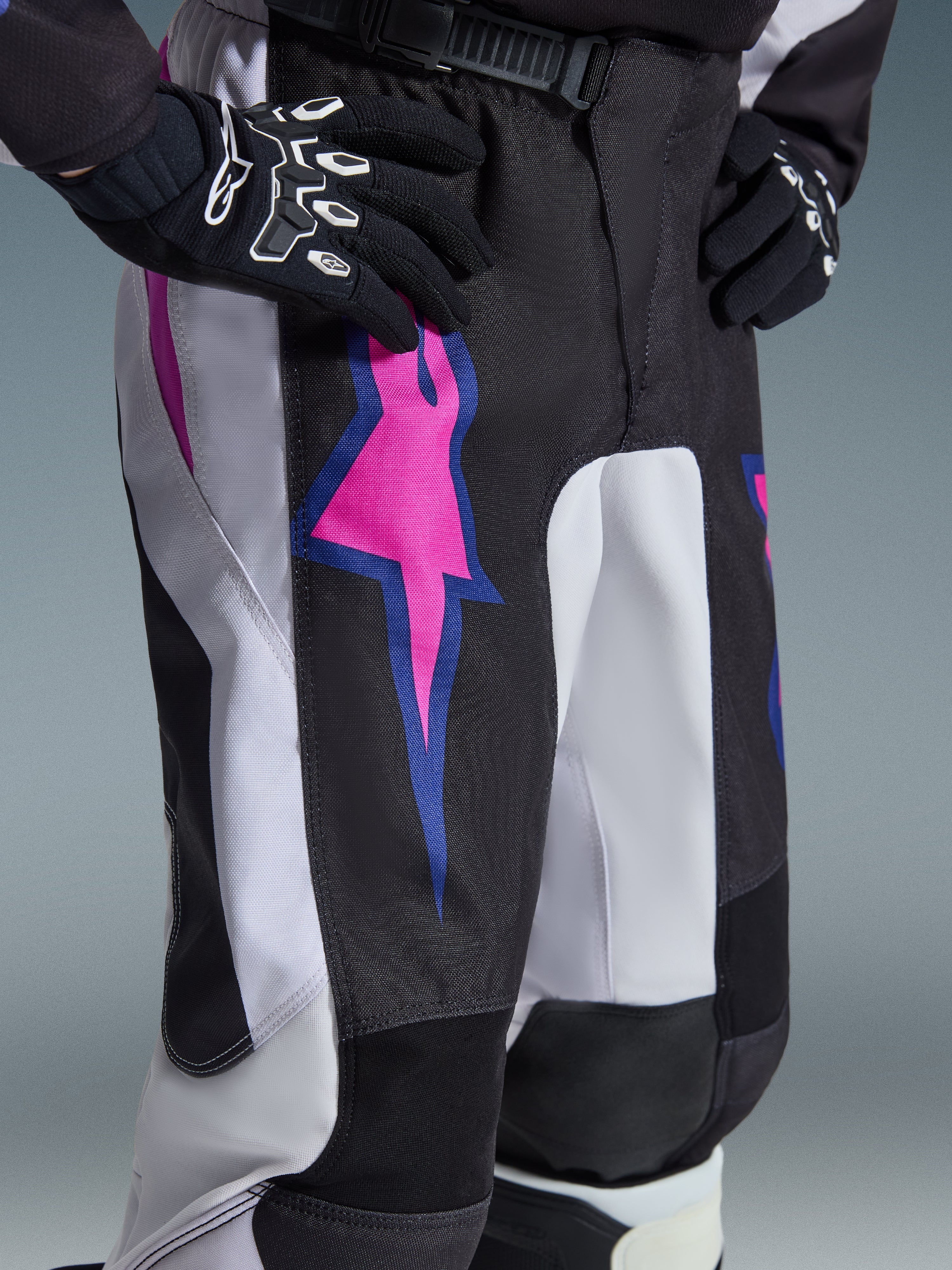 2026 Youth Fluid Grid - Black MX Pants | Alpinestars®