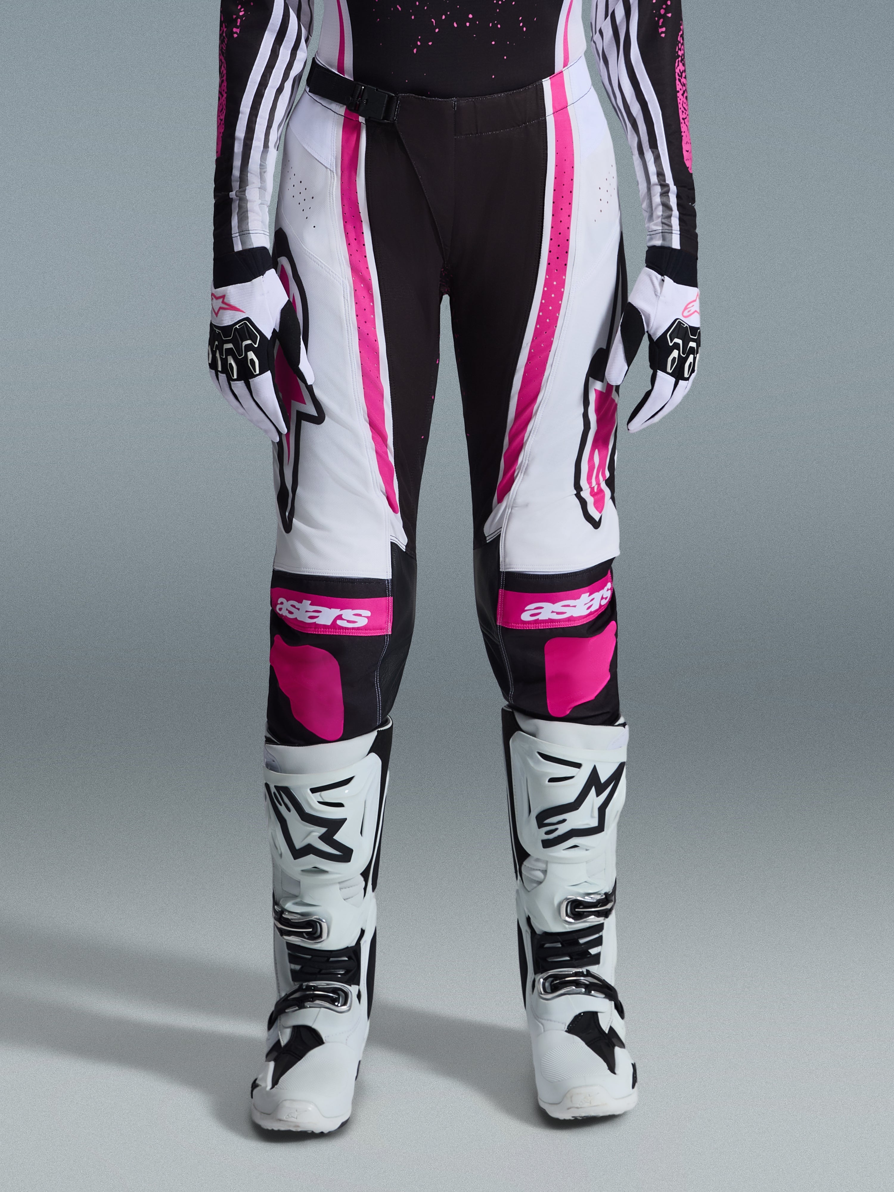 2026 Woman Stella Techstar Nomur - Black MX Jersey | Alpinestars®