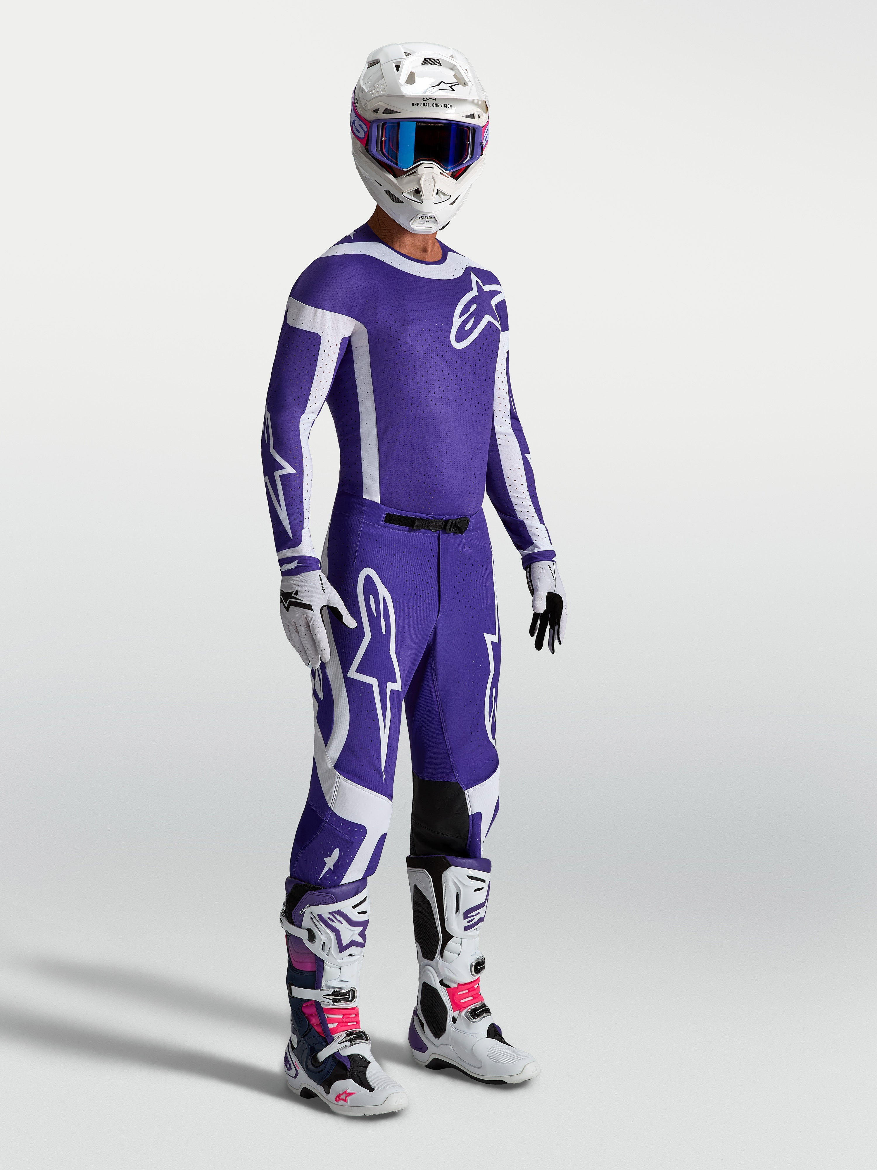 Alpinestars Supertech Vesta Jersey and Gear Set, Deep Blue and White motocross gear for men with a premium athletic fit.