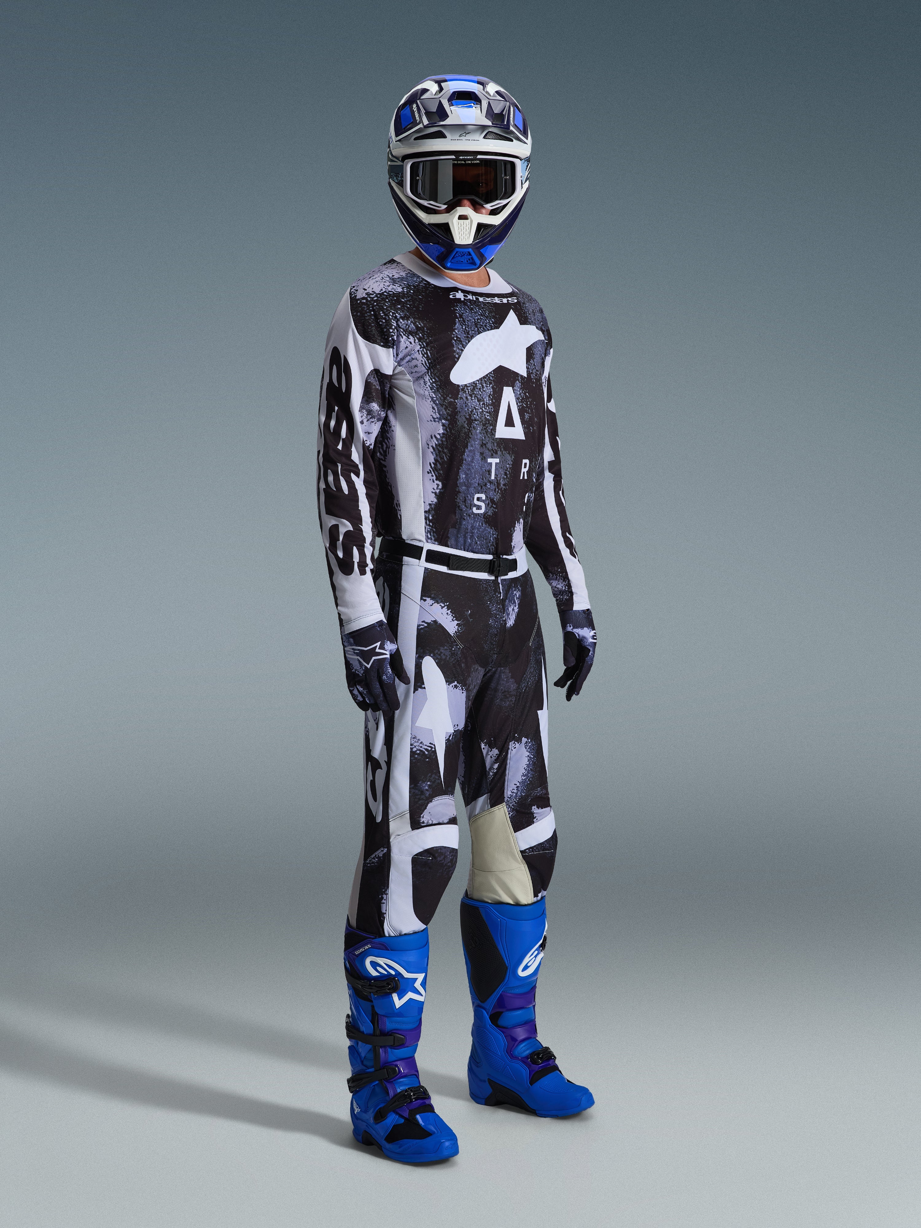 2026 Racer Lahnd - MX Gear Set