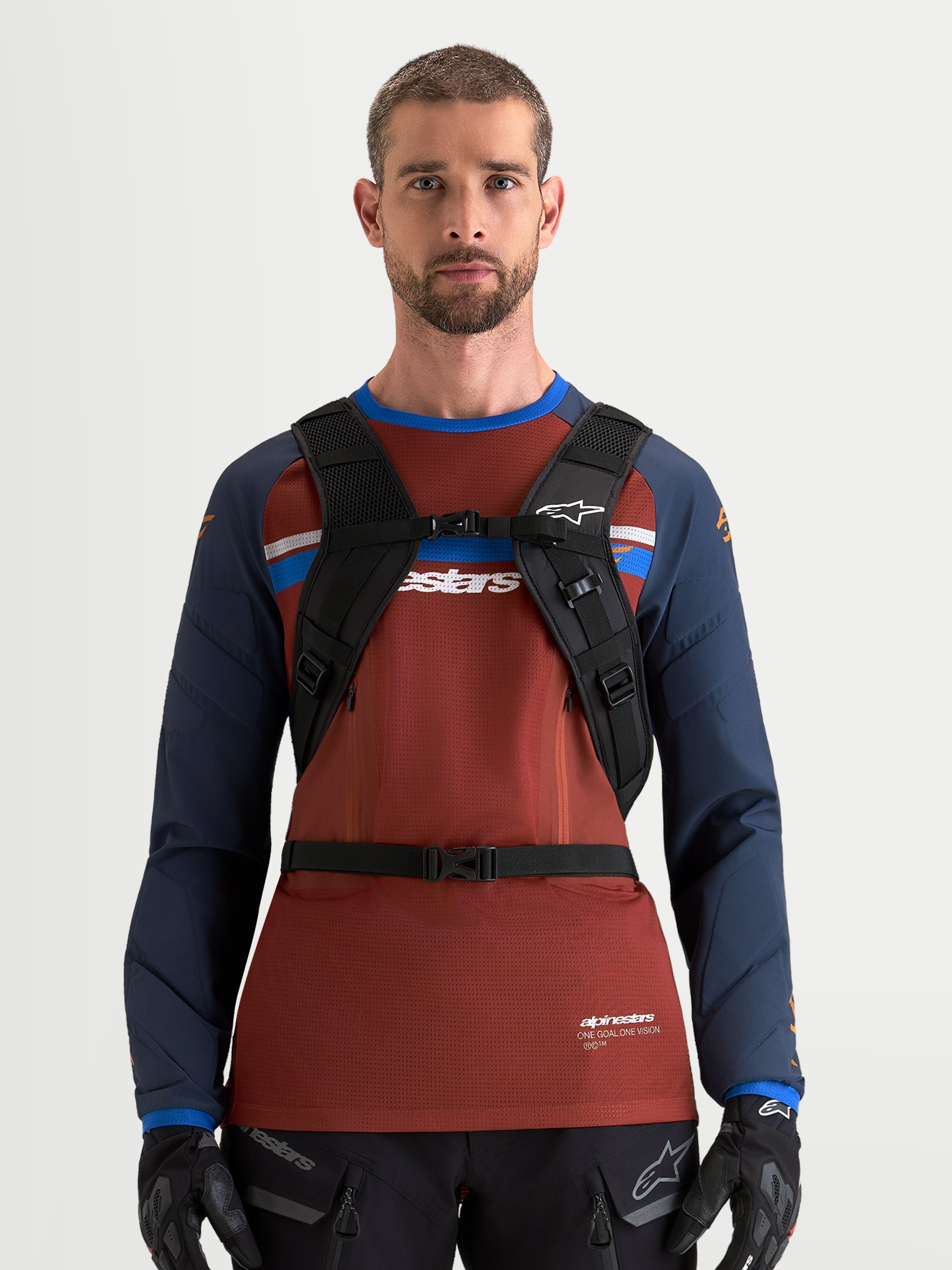 AT-9 - Black Motorcycle Backpack | Alpinestars®
