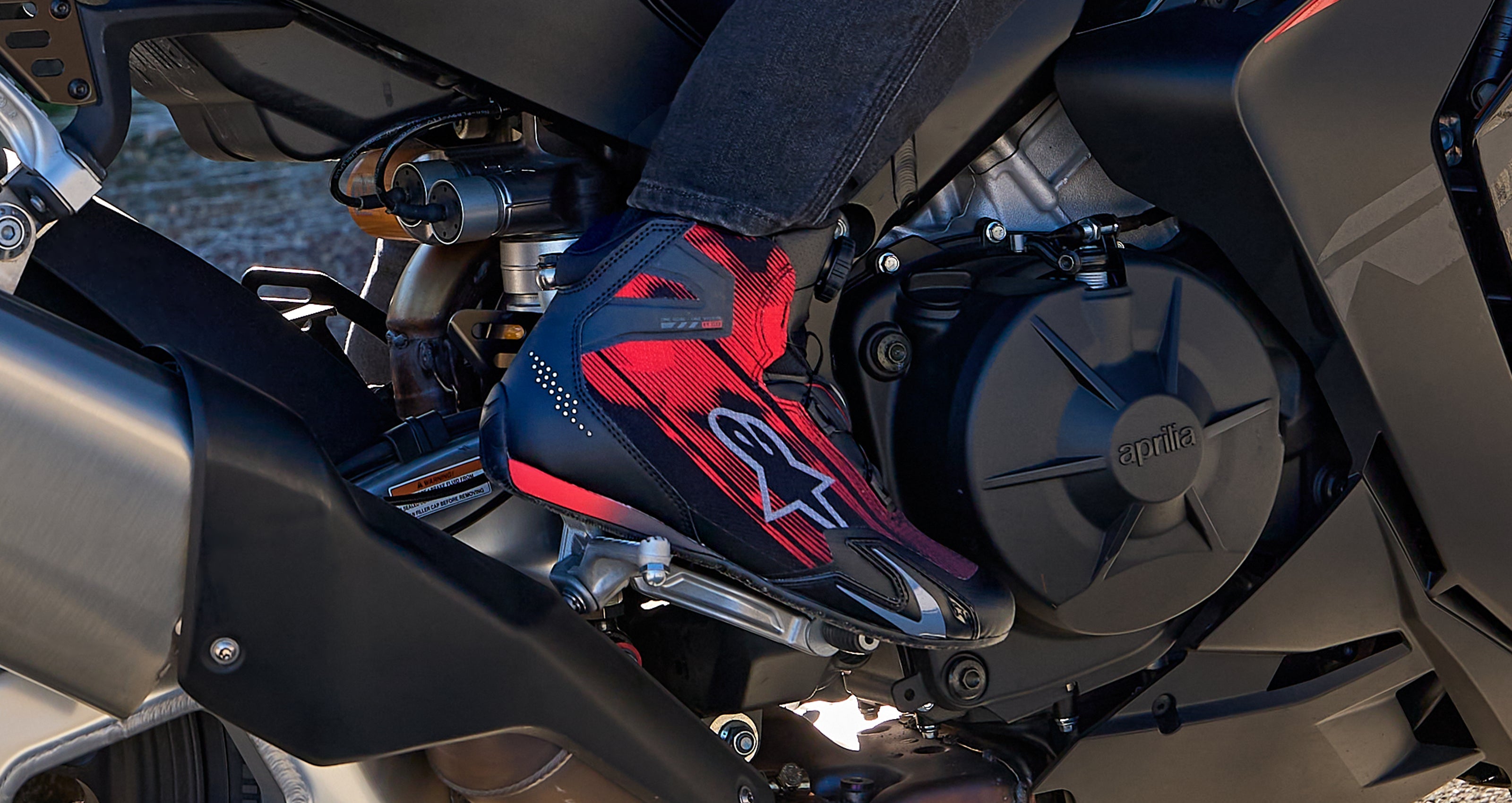 Celer Superair - Red Motorcycle Riding Shoes | Alpinestars®
