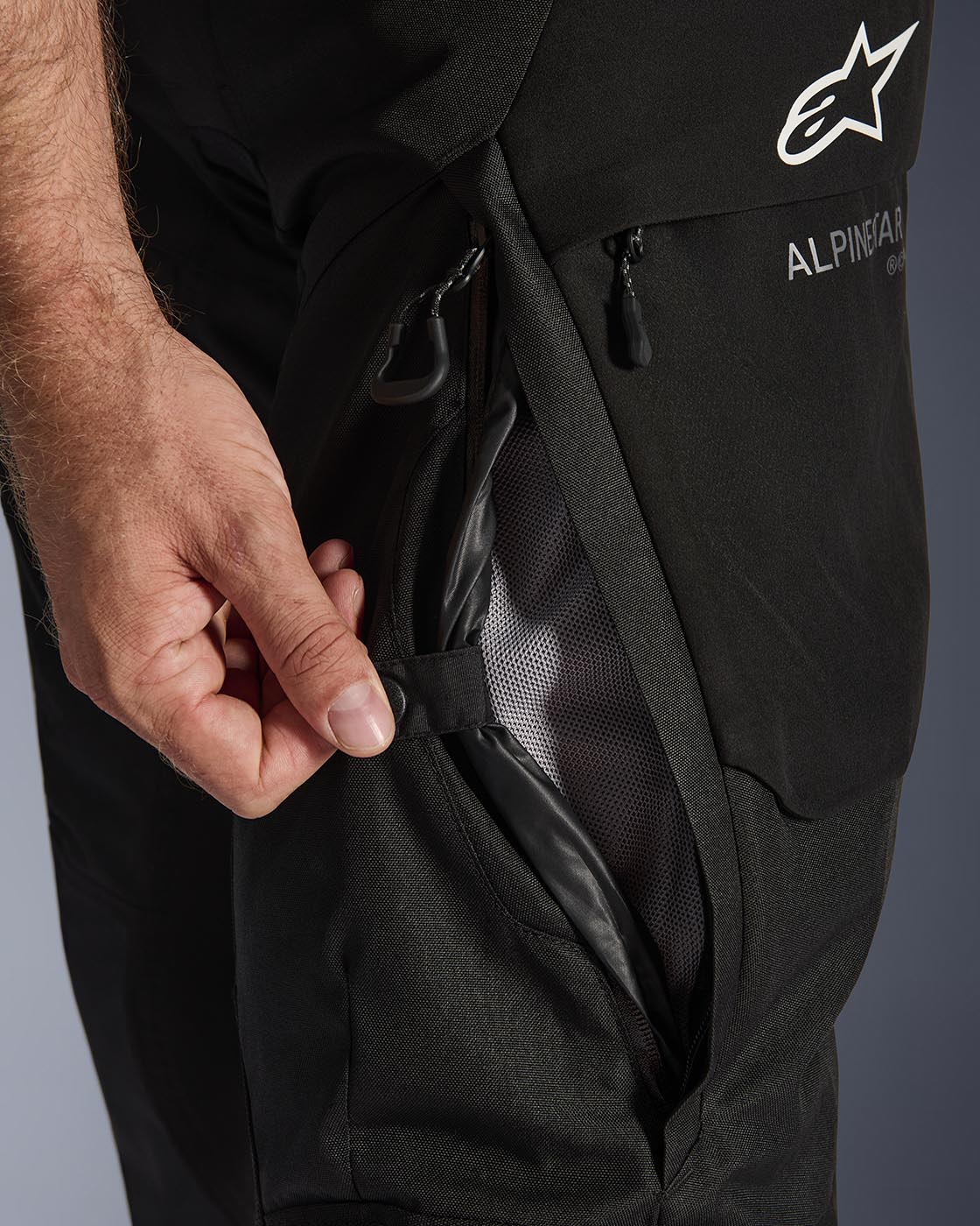 Andes V4 Drystar® - Black Motorcycle Pants | Alpinestars®