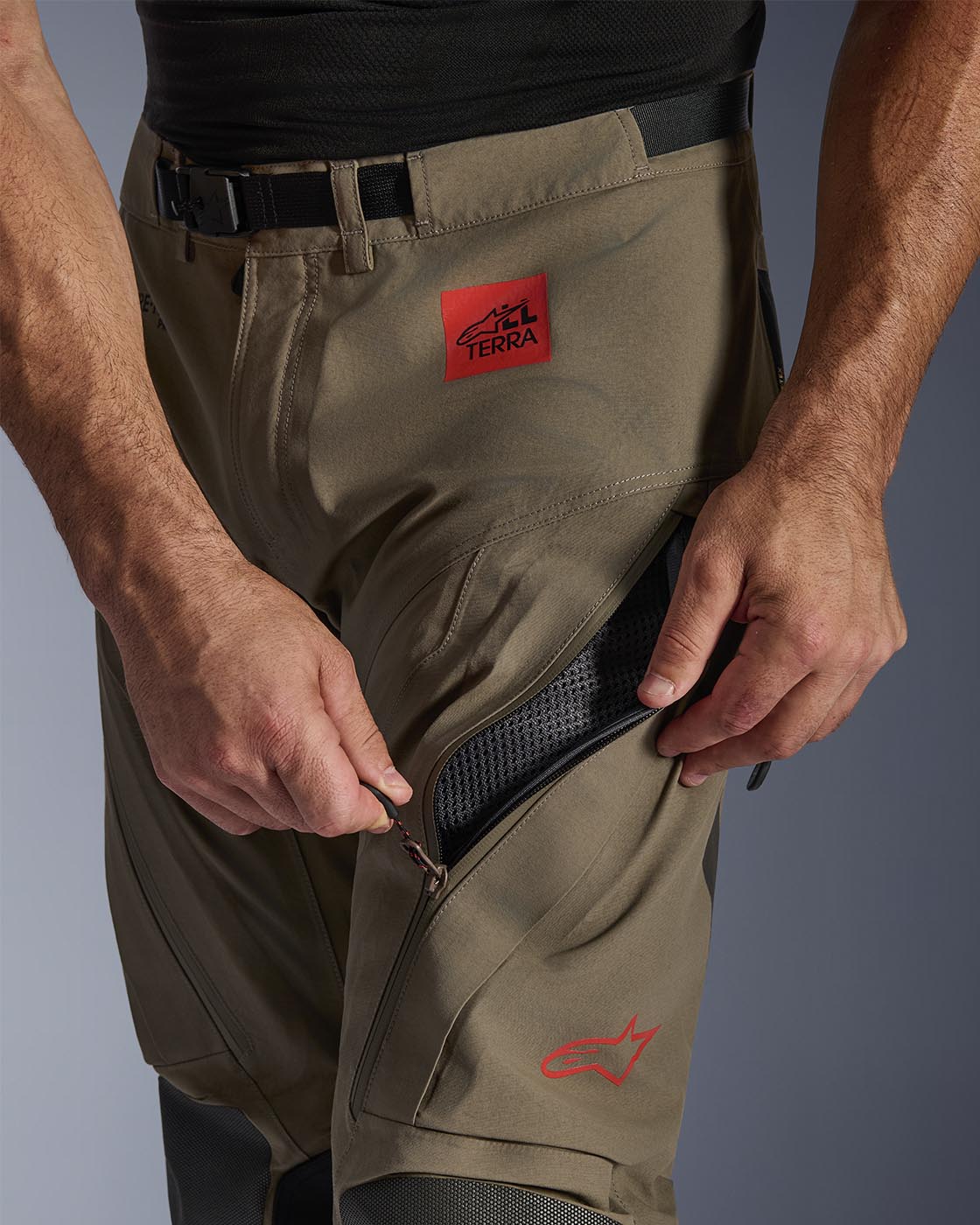 Nazca 3L GORE-TEX PRO - Black Motorcycle Pants | Alpinestars®