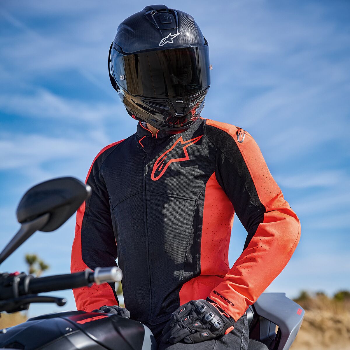 Viper Air V4 - Motorcycle Jacket | Alpinestars®