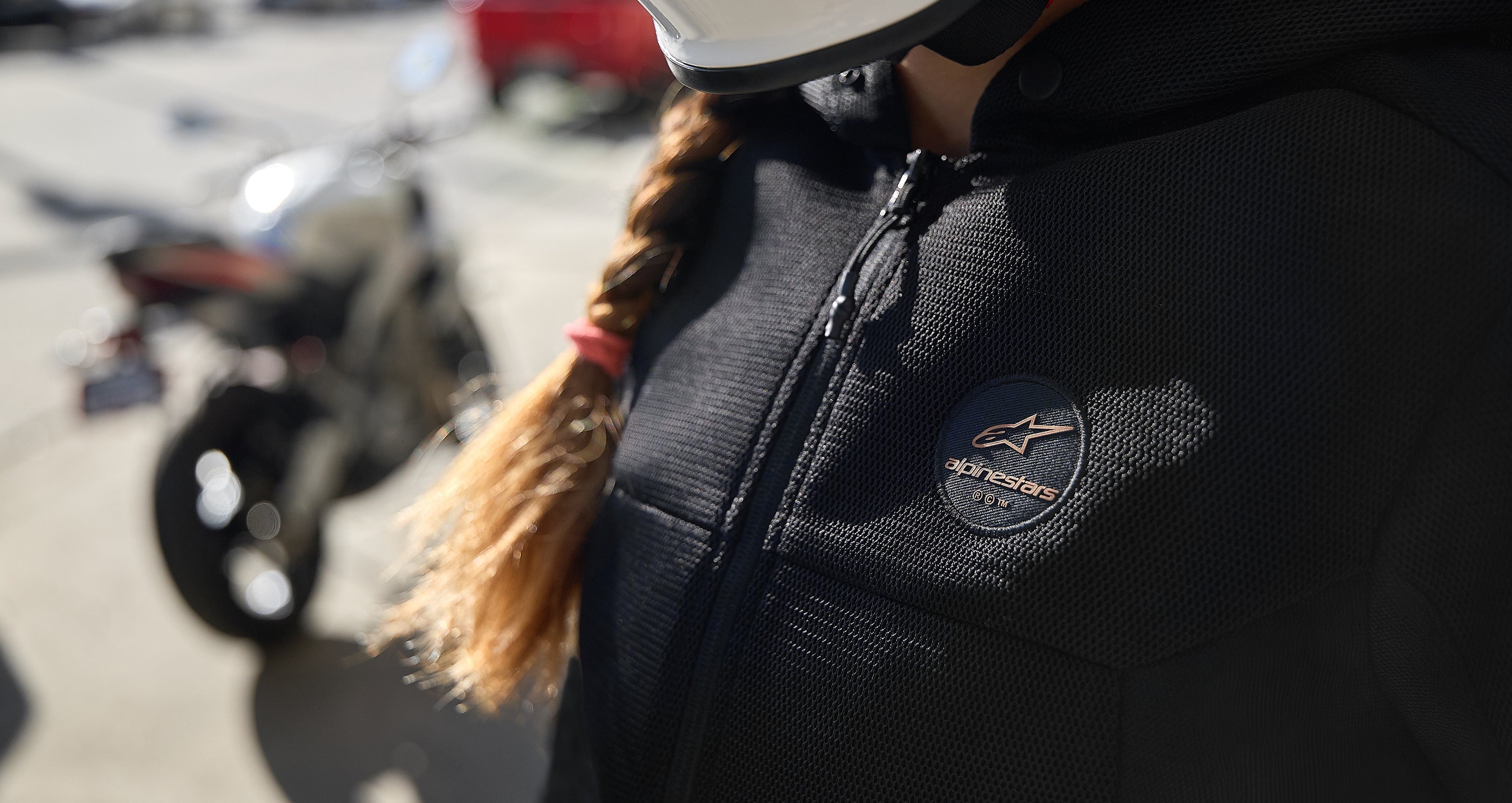 Alpinestars Stella Chrome Superairflow Hoodie, 3D mesh motorcycle jacket for women, black and copper, urban riding.