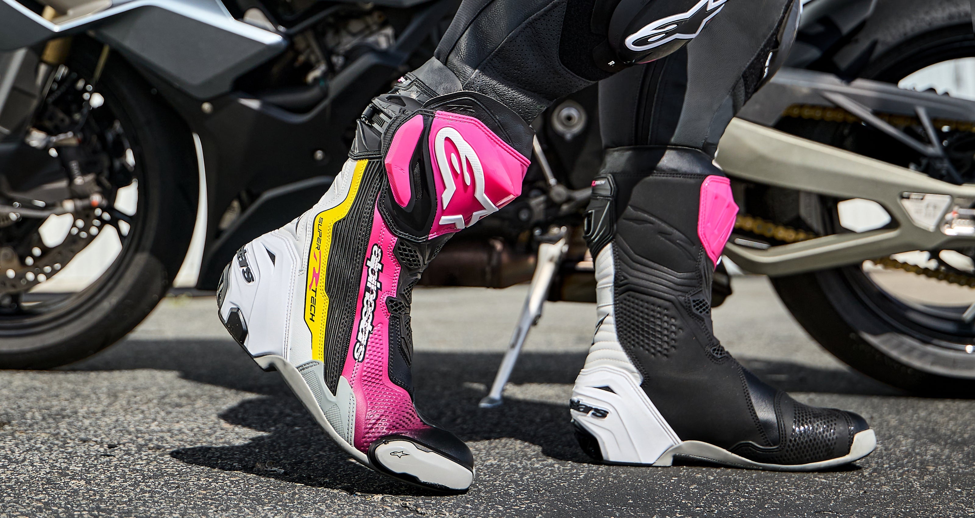 Supertech R - Yellow Motorcycle Boots | Alpinestars®