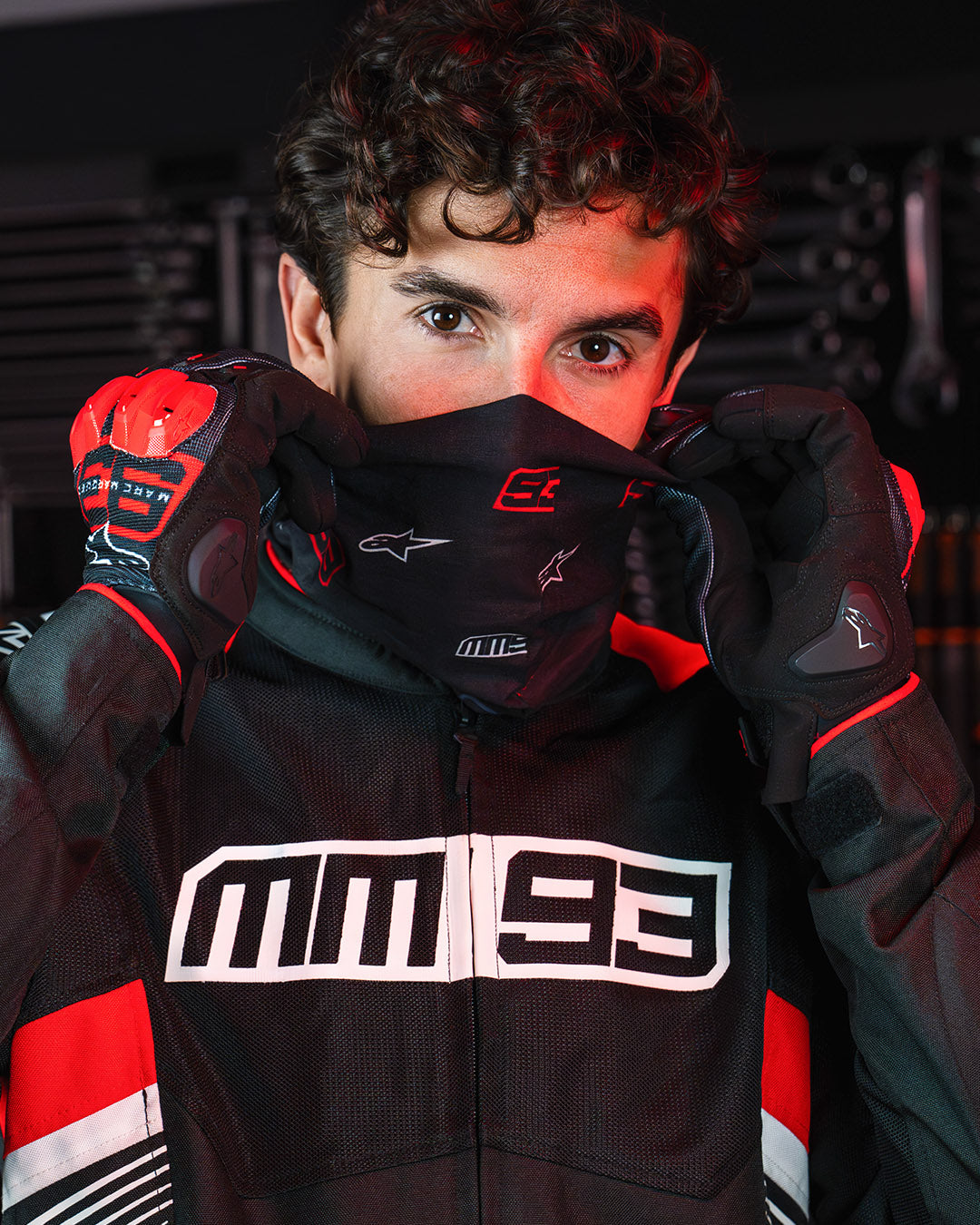 MM93 Neck Tube - Black Motorcycle Base Layer | Alpinestars®