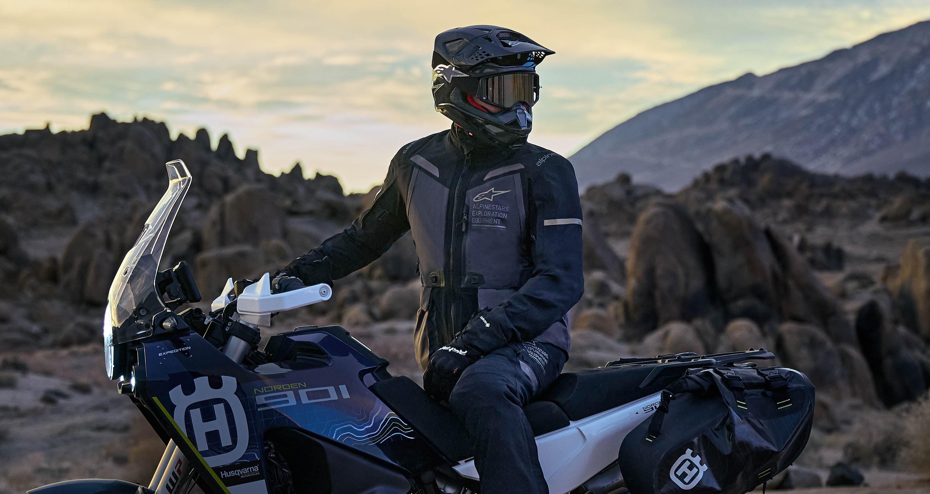 バイクウェア・装備 Alpinestars jacket ST-7 2L GORE-TEX Jacket - Motorcycle Textile Jacket | Alpinestars®