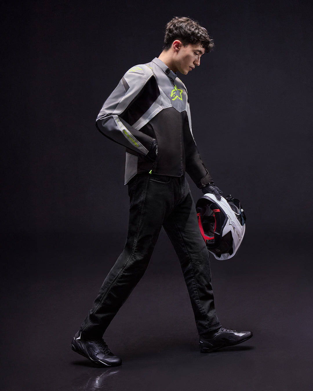 T-Jaws V4 Waterproof - Black Motorcycle Jacket | Alpinestars®